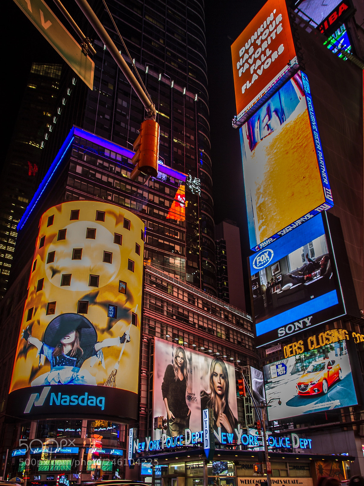 Canon EOS 7D sample photo. Broadway night scene photography