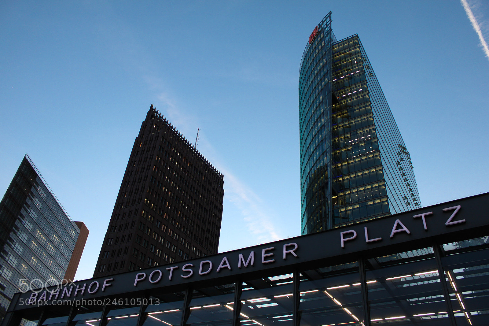 Canon EOS 500D (EOS Rebel T1i / EOS Kiss X3) sample photo. Germany berlin bahnhof potsdammer photography