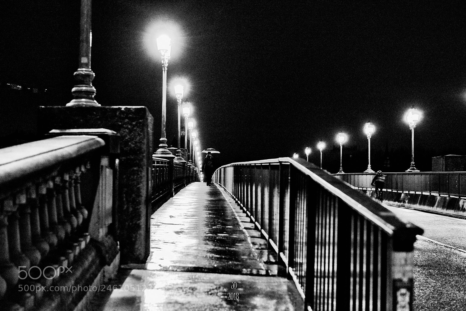 Nikon D800 sample photo. Pluie sur le pont photography