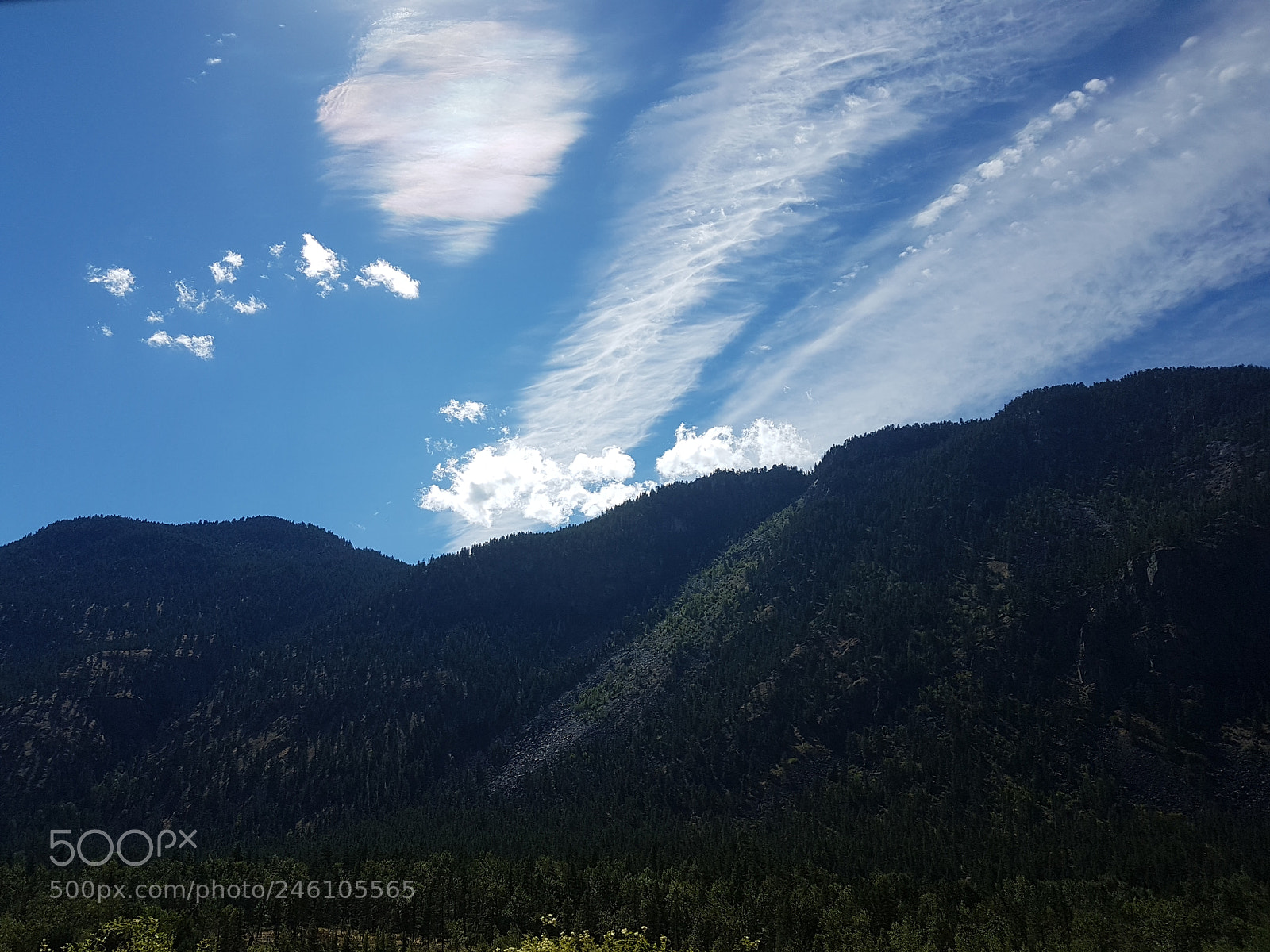 Samsung Galaxy S7 sample photo. Still on the highway photography