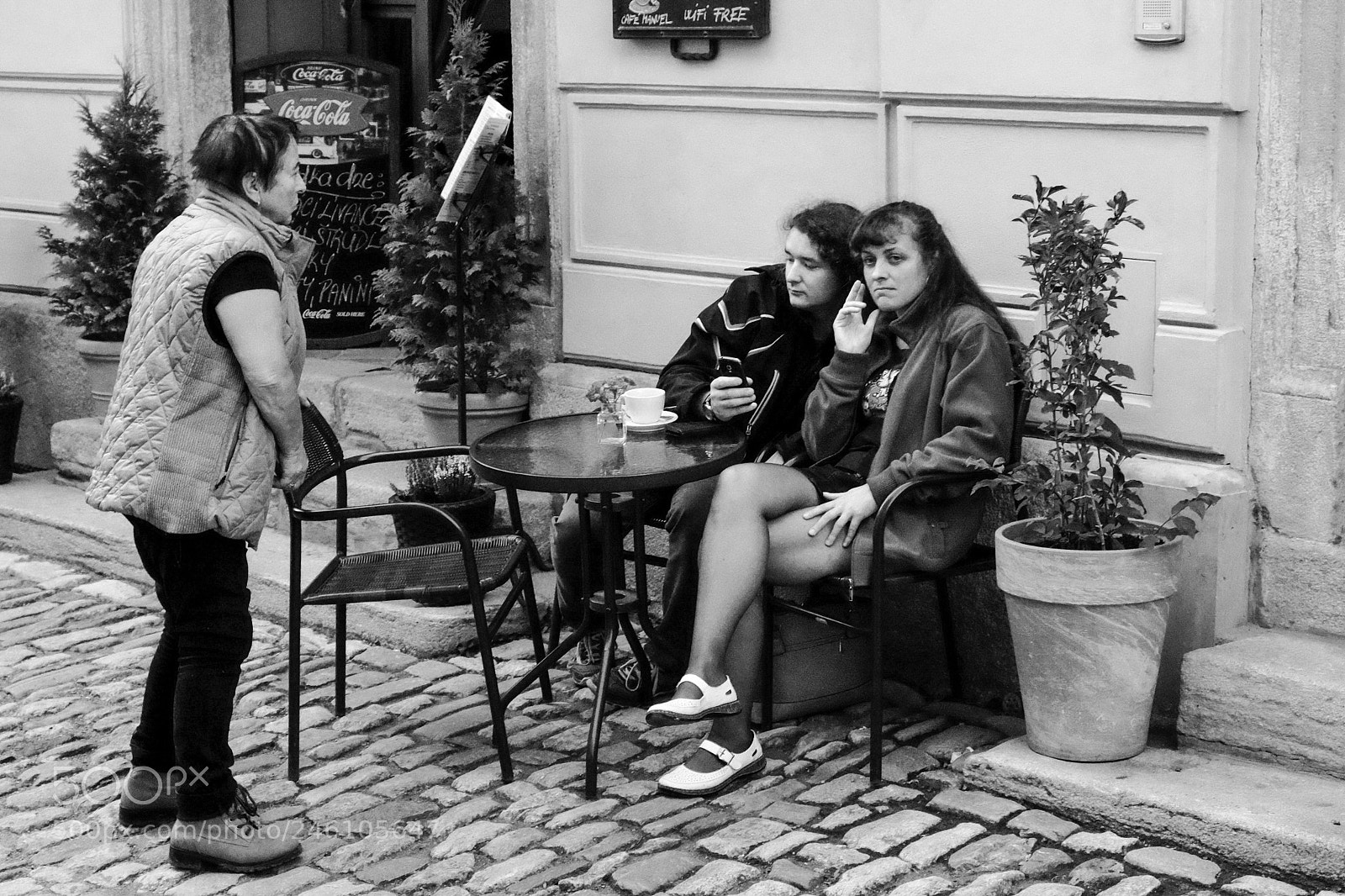 Fujifilm X-E2 sample photo. Street scene photography