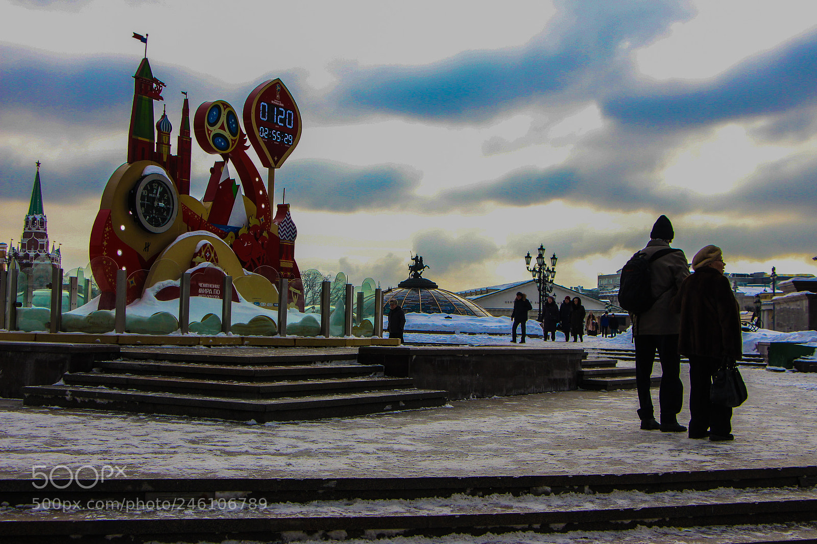 Canon EOS 700D (EOS Rebel T5i / EOS Kiss X7i) sample photo. Люди машины и город photography