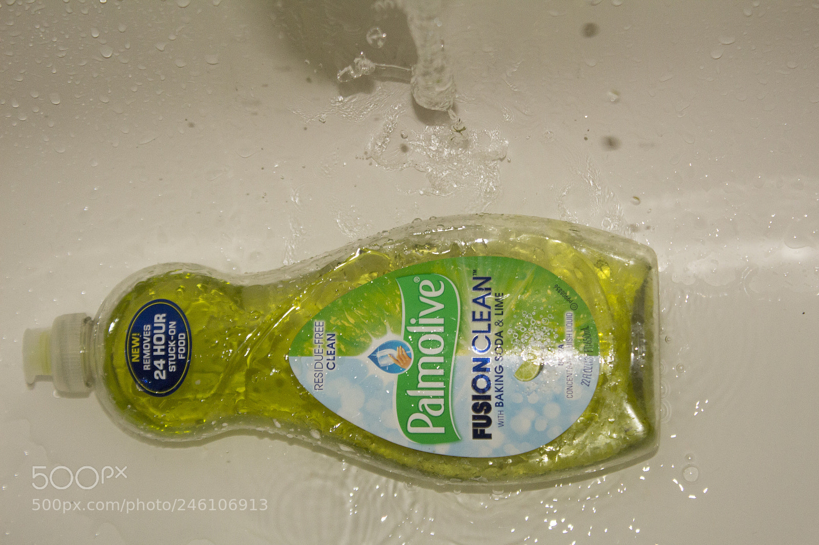 Canon EOS 1200D (EOS Rebel T5 / EOS Kiss X70 / EOS Hi) sample photo. Palmolive fusionclean isolated on photography