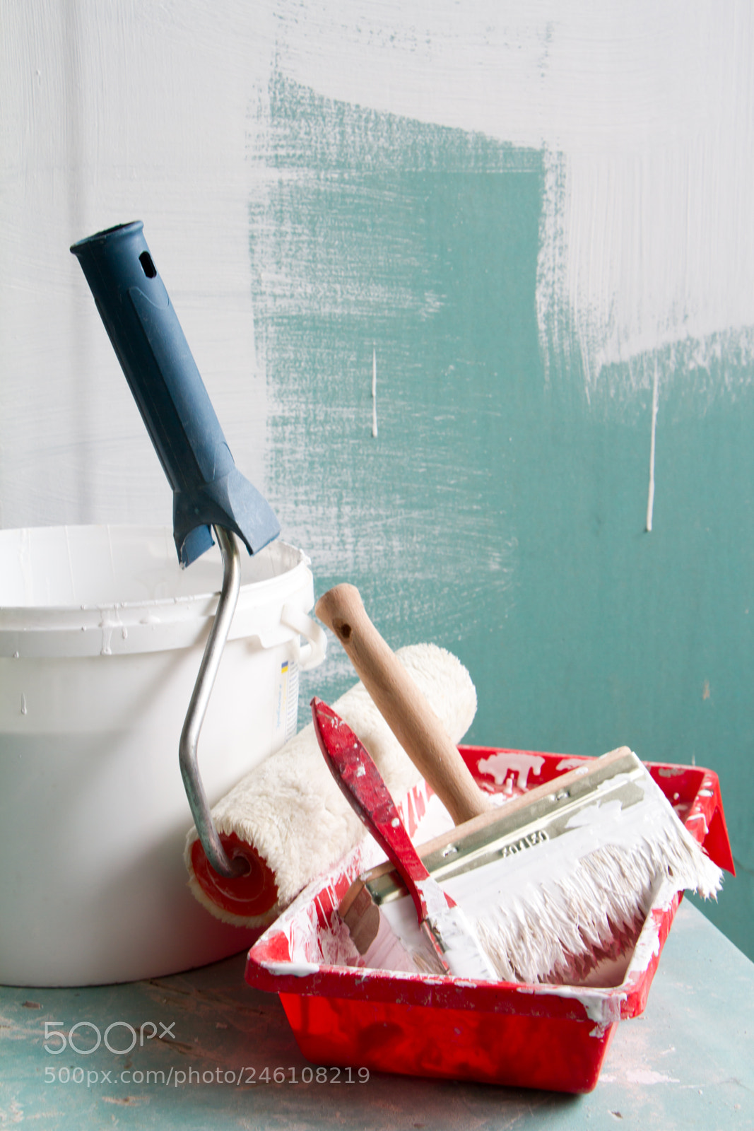 Canon EOS 7D sample photo. Roller painting container and photography