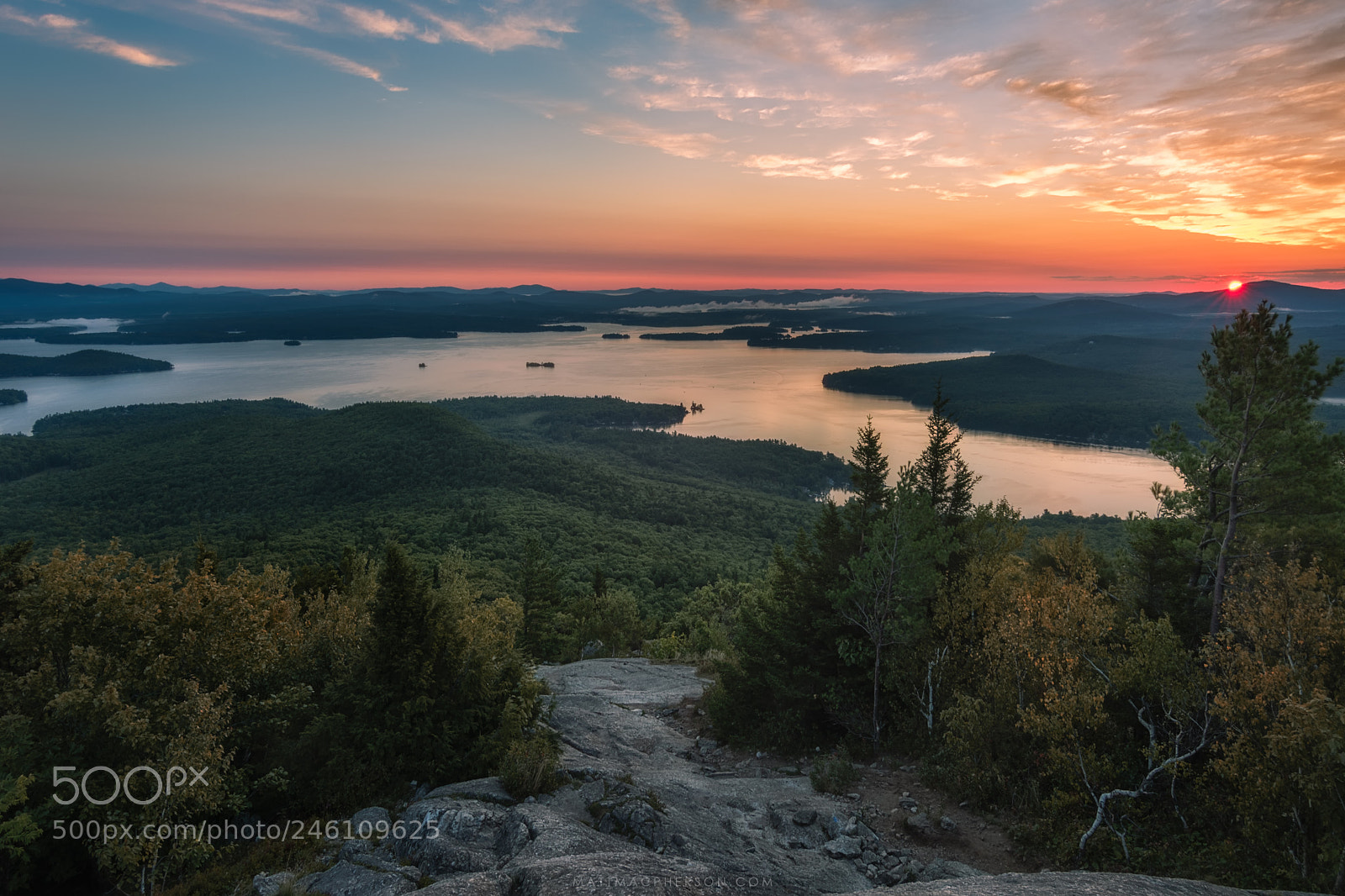 Nikon D810 sample photo. Sunrise at lake winnipesaukee photography