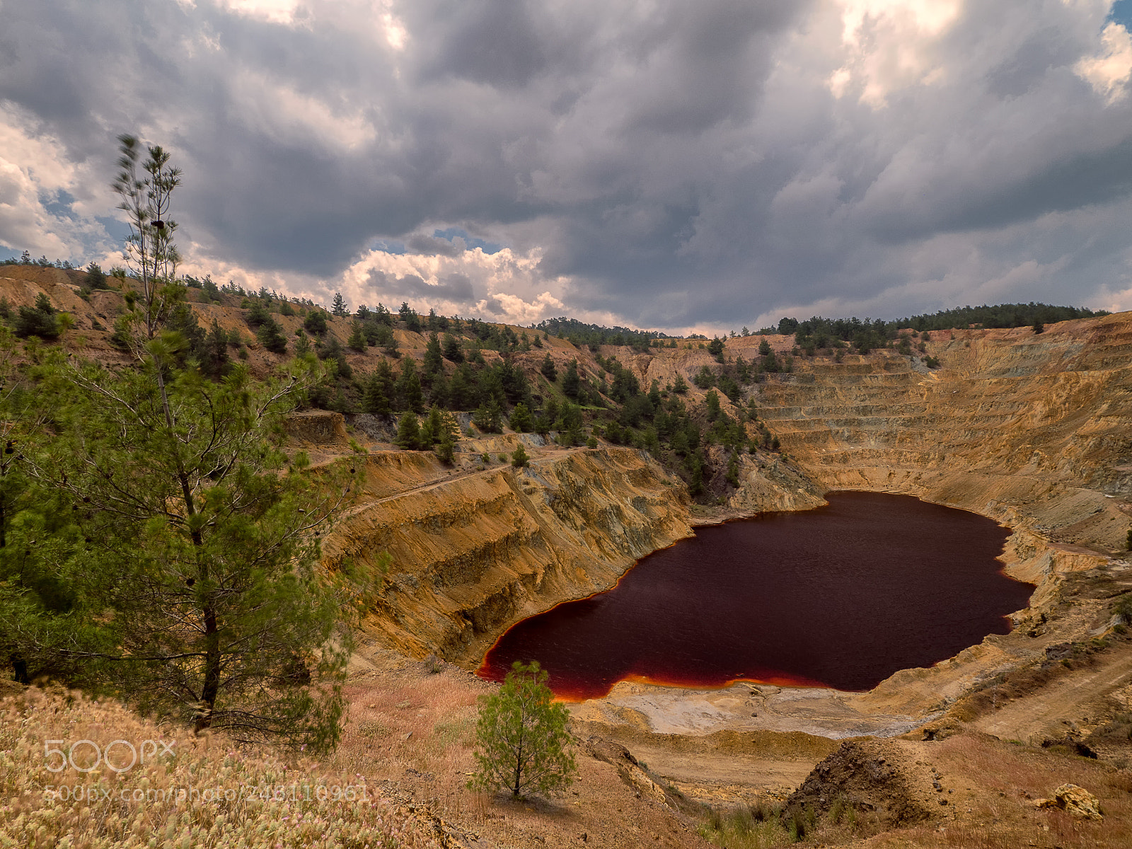 Olympus OM-D E-M5 II sample photo. Red (acid) lake photography