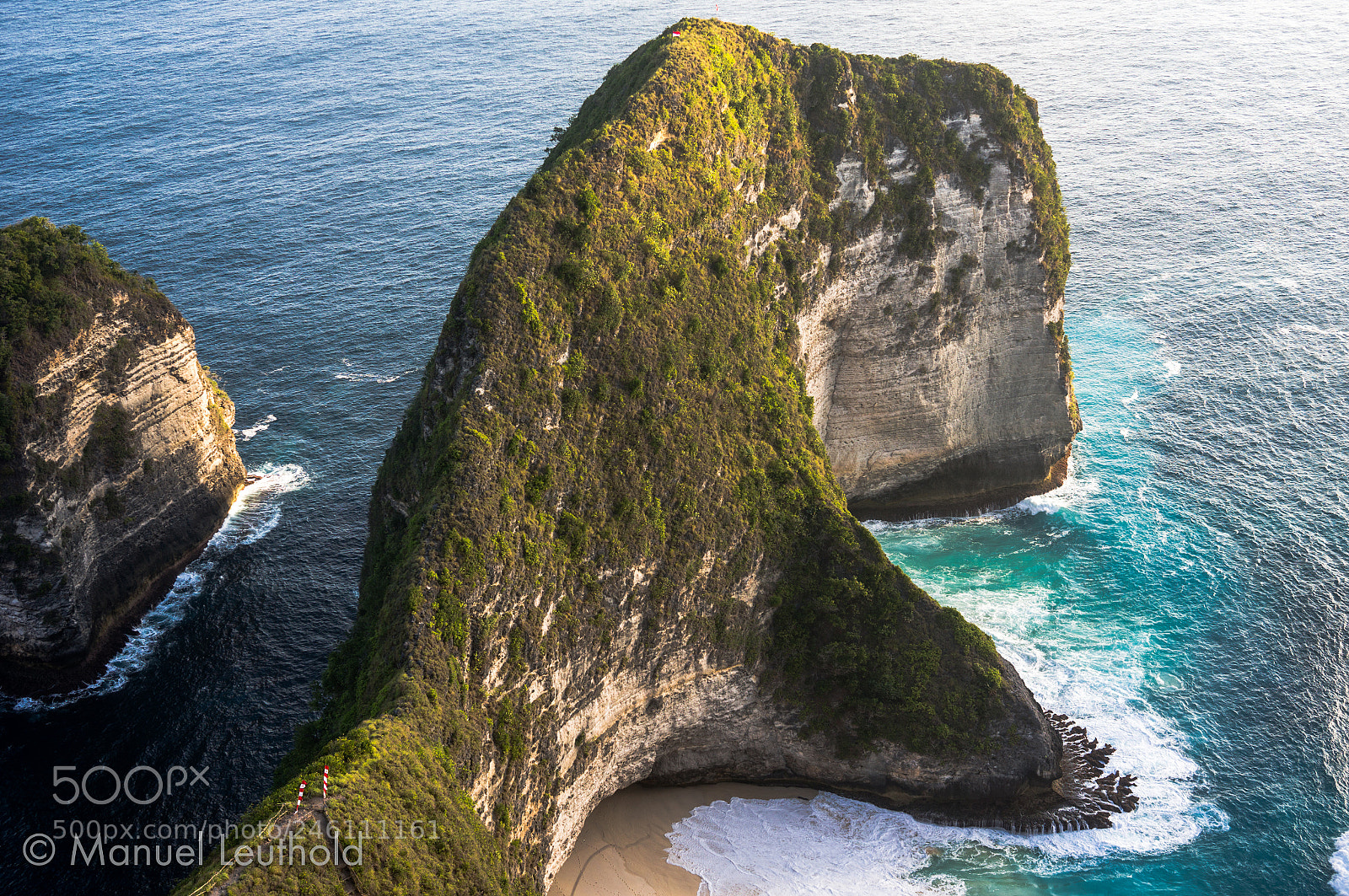 Sony Alpha NEX-6 sample photo. Kelingking beach photography