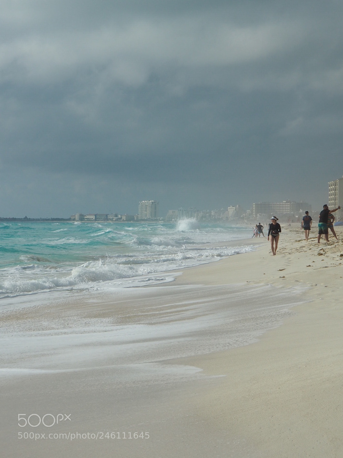 Olympus OM-D E-M10 sample photo. Cancun playa photography