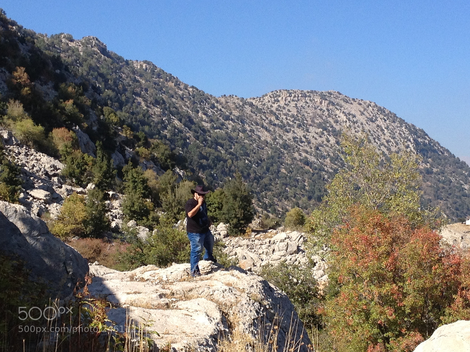 Apple iPhone 4S sample photo. Hiking in qannubin, lebanon photography