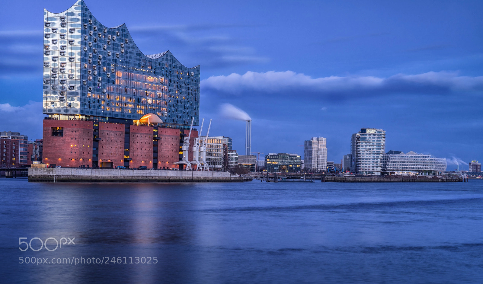 Sony a7 II sample photo. Elbphilharmoni photography