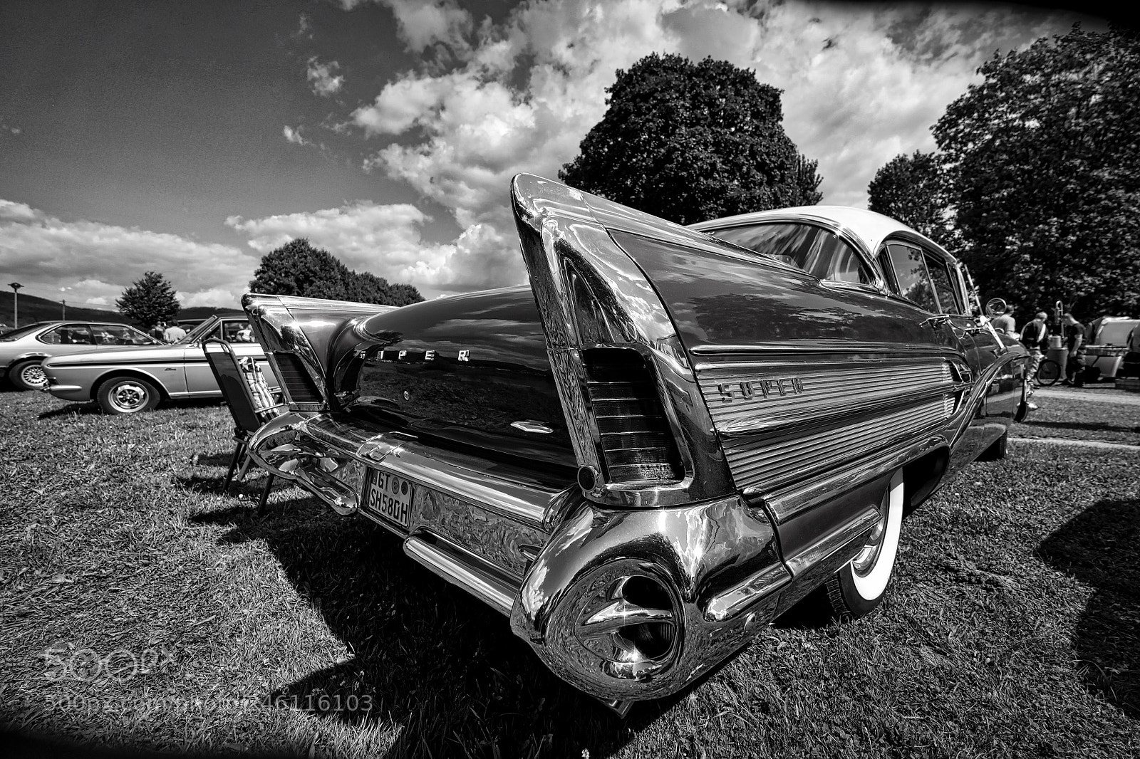 Fujifilm X-E2 sample photo. Back in town photography