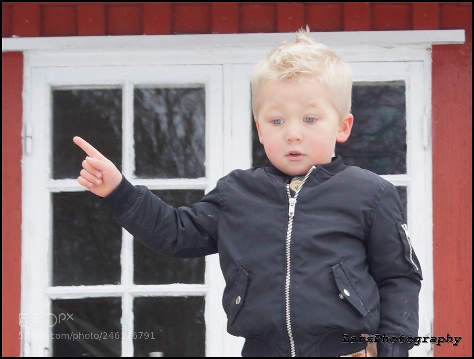 Sony SLT-A77 sample photo. () photography