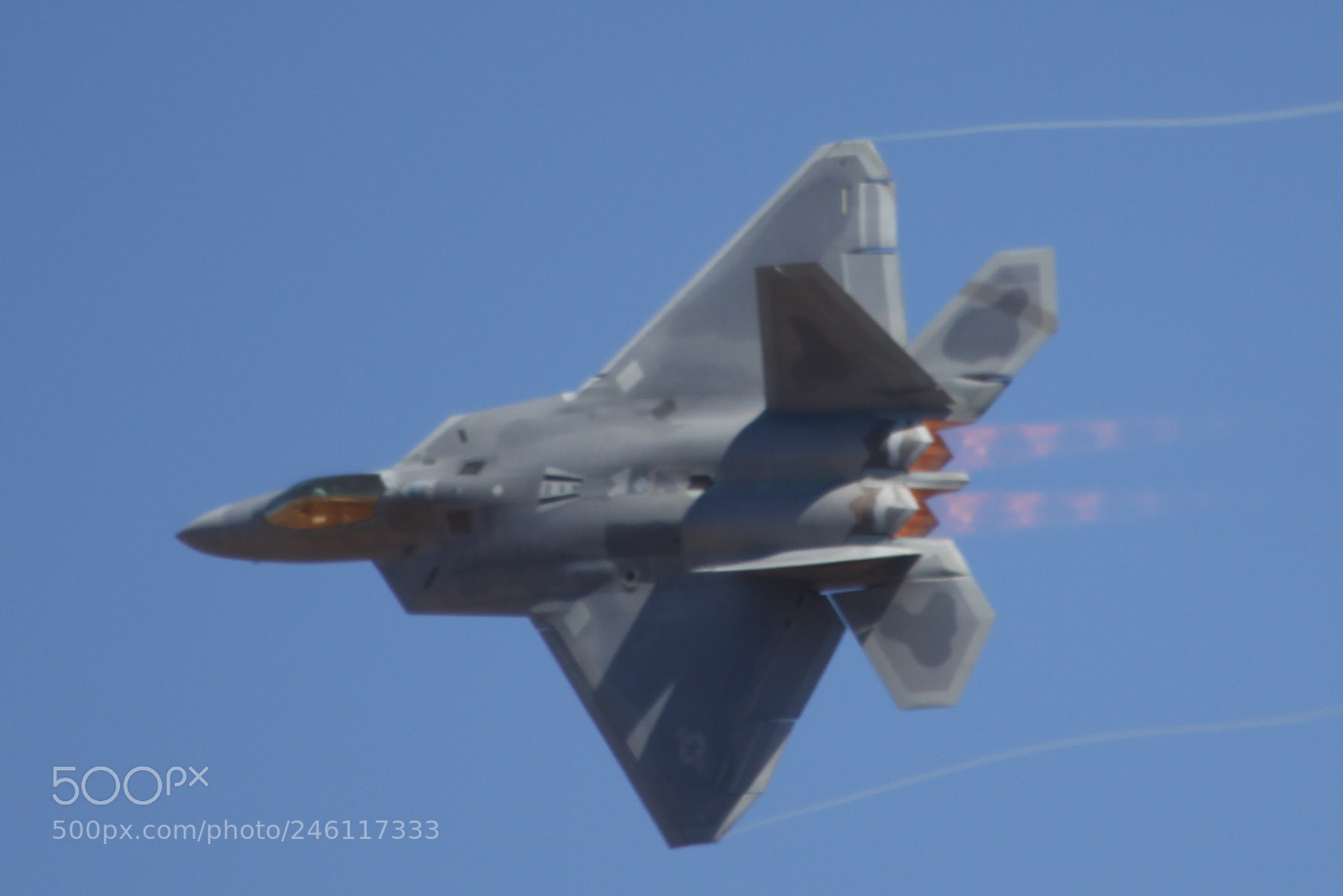 Canon EF 70-300mm F4-5.6 IS USM sample photo. F22 full afterburner photography