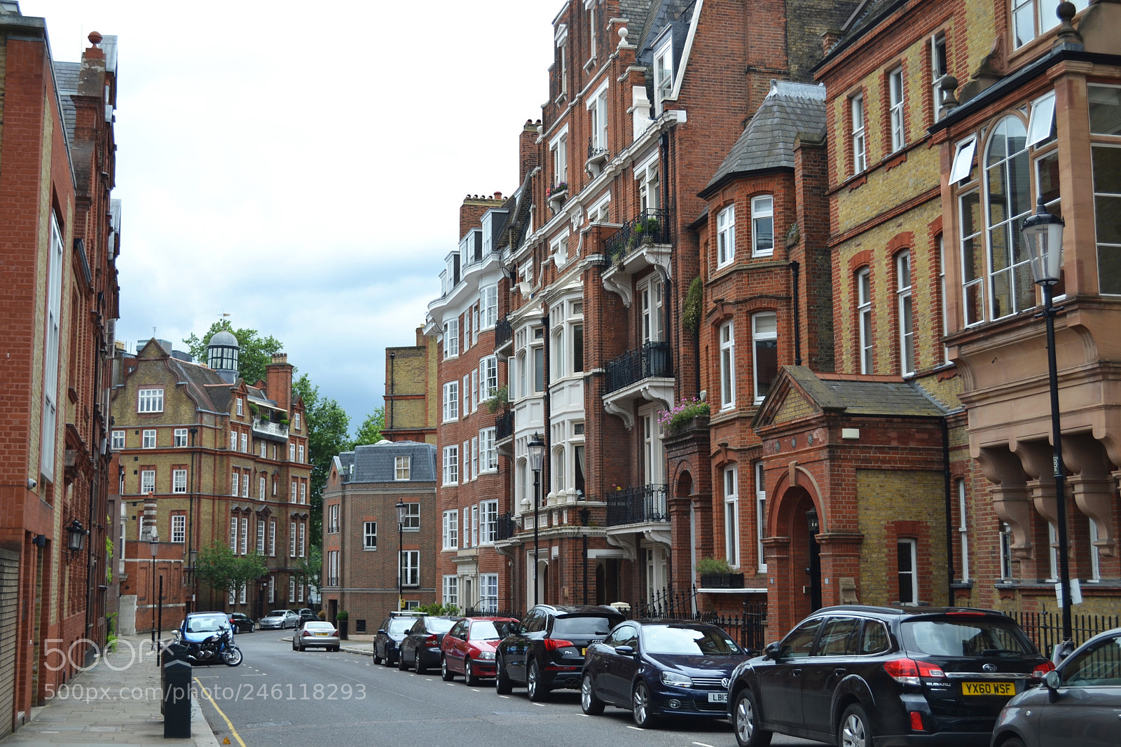 Nikon D3100 sample photo. Oscar wilde, london photography