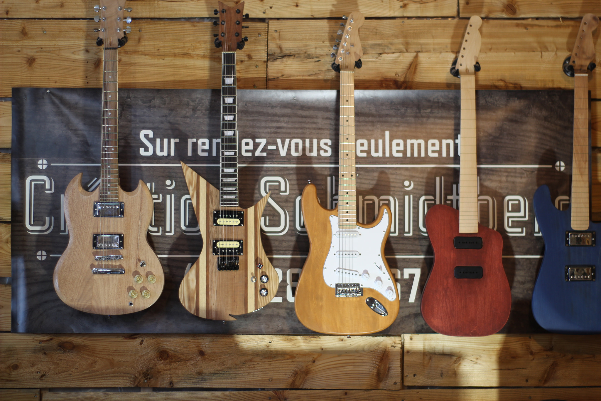 Canon 50mm sample photo. Guitare photography