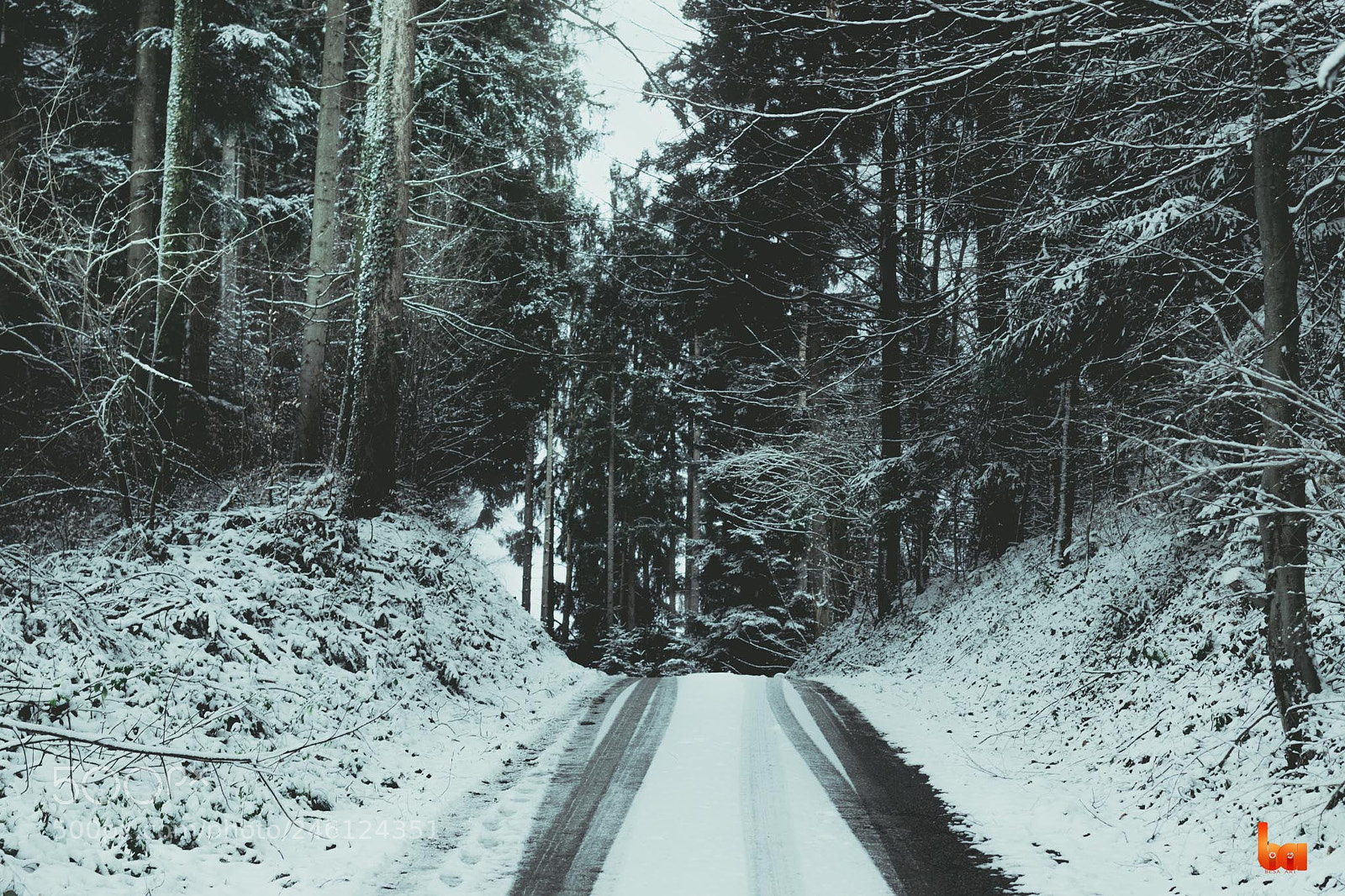 Canon EOS 7D Mark II sample photo. Road with snow tracks photography