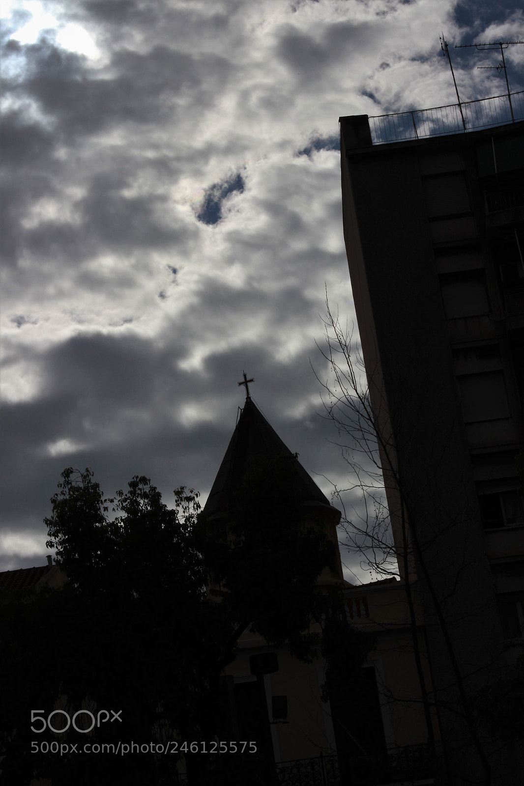 Canon EOS 600D (Rebel EOS T3i / EOS Kiss X5) sample photo. City view photography