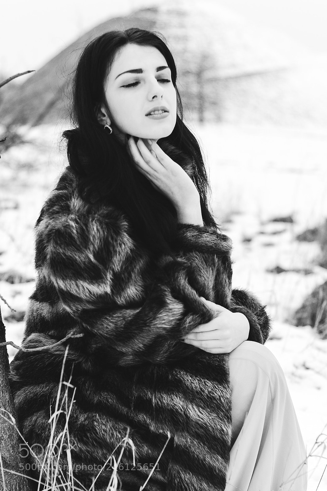 Sony SLT-A58 sample photo. Kamila in snowy weather photography