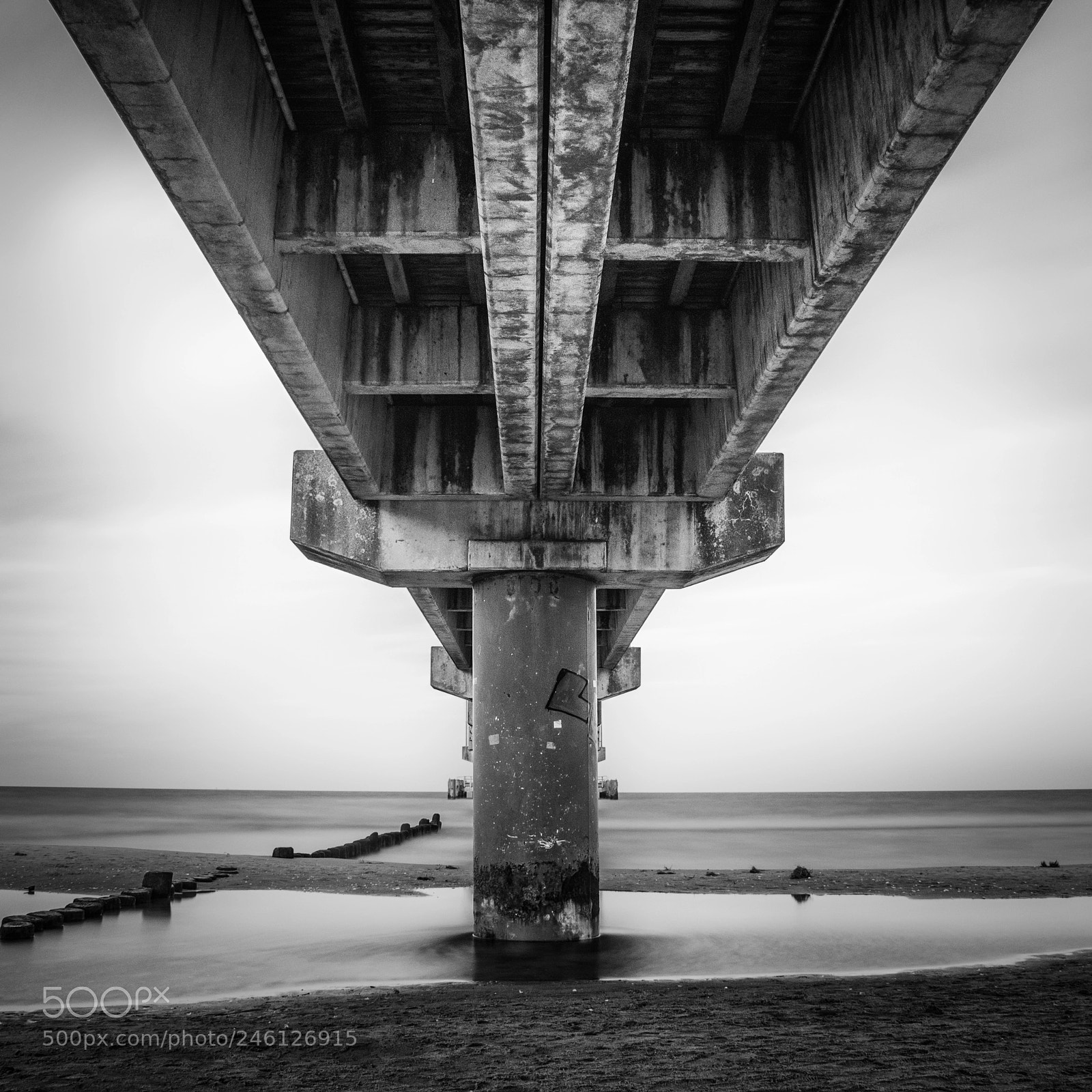 Nikon D5100 sample photo. Under the pier.. photography