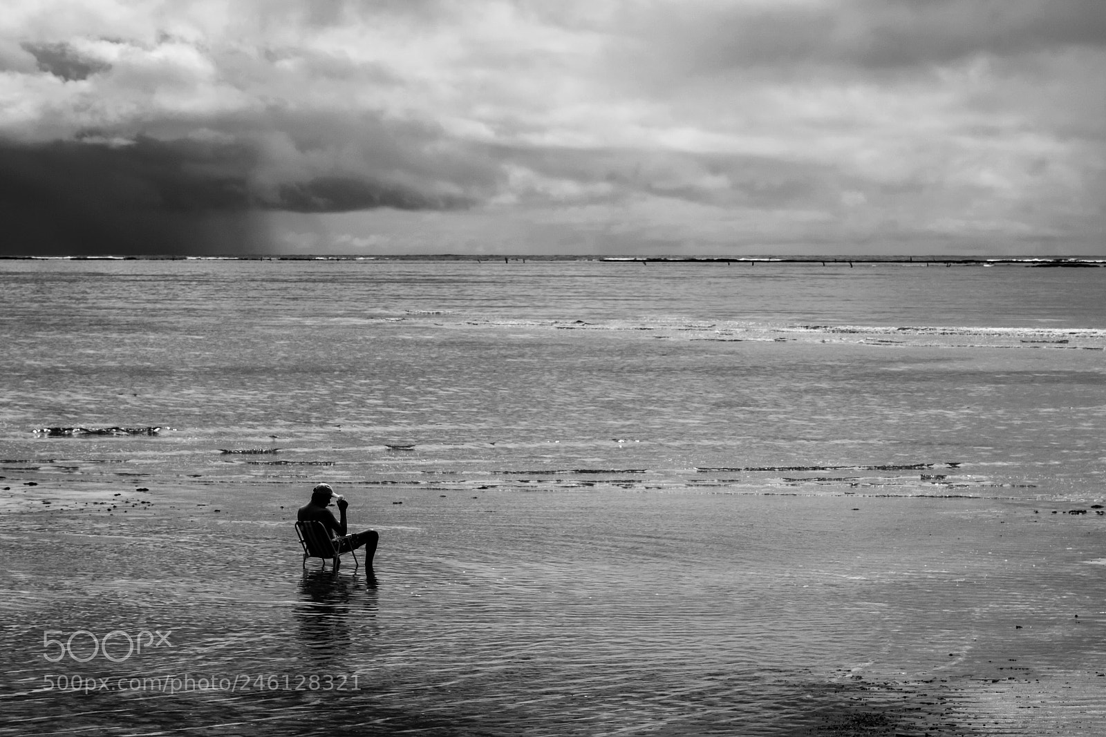 Fujifilm X-T2 sample photo. Here comes the rain... photography