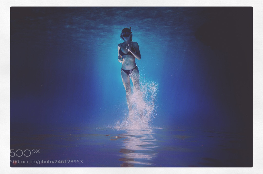 Canon EOS M3 sample photo. Maui free diver on photography