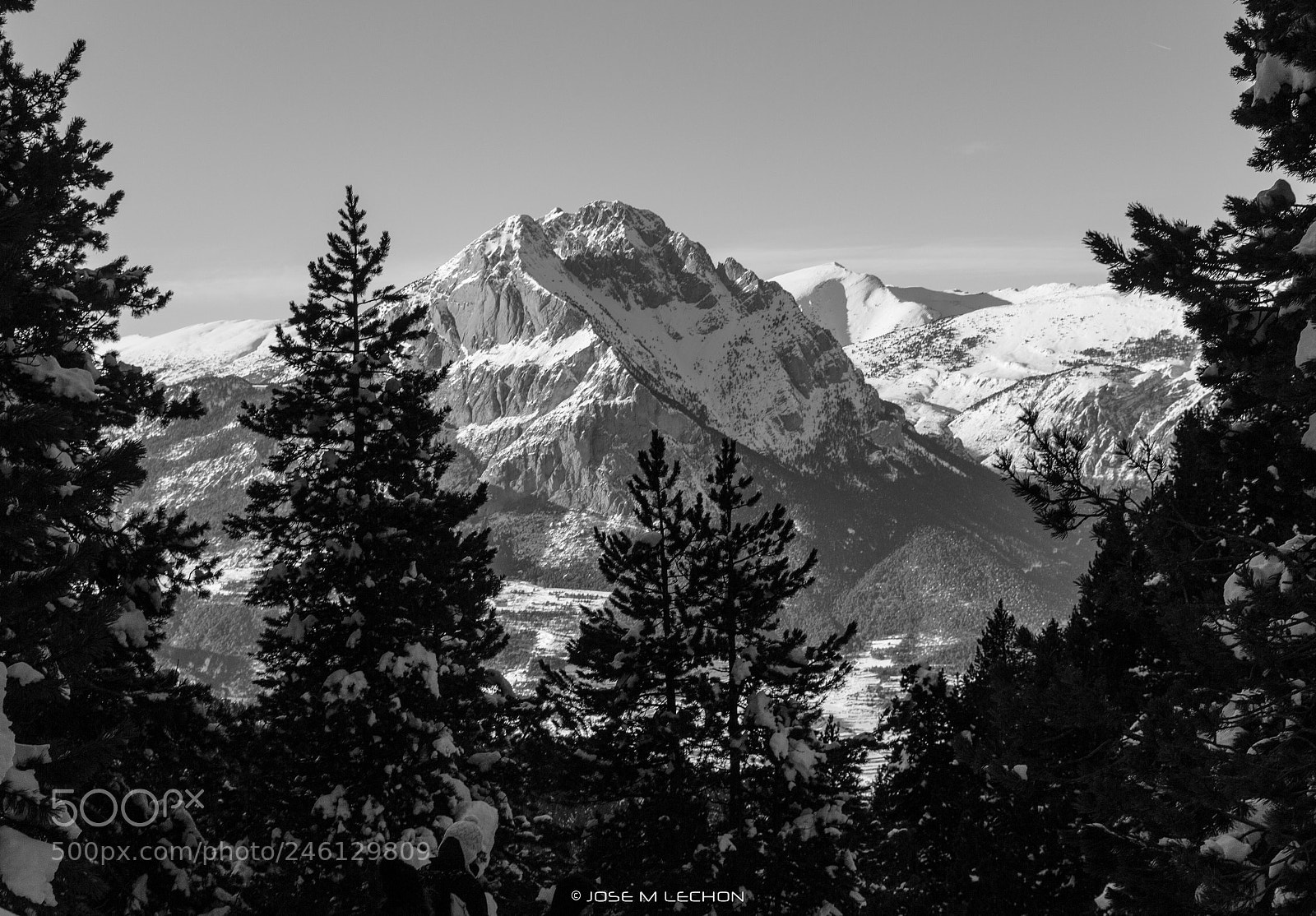 Canon EOS 600D (Rebel EOS T3i / EOS Kiss X5) sample photo. The pedraforca photography