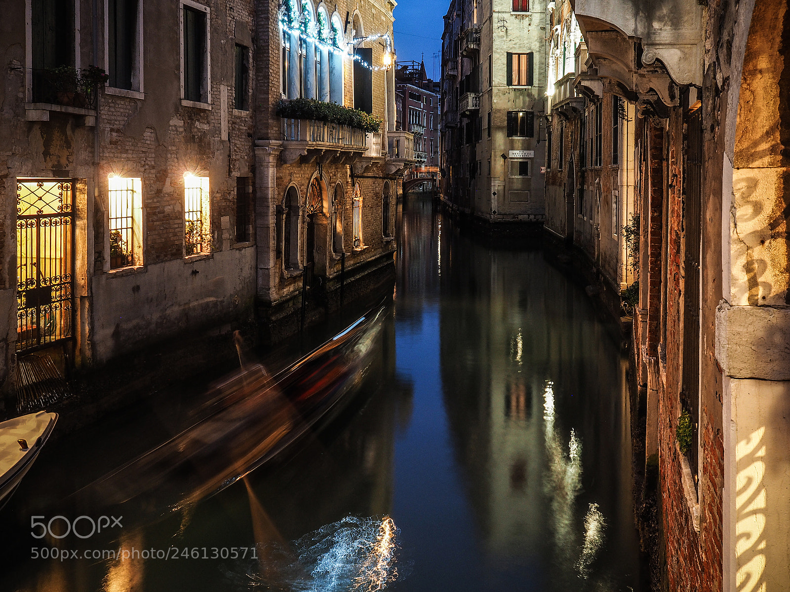 Olympus OM-D E-M10 sample photo. Venezia di sera photography