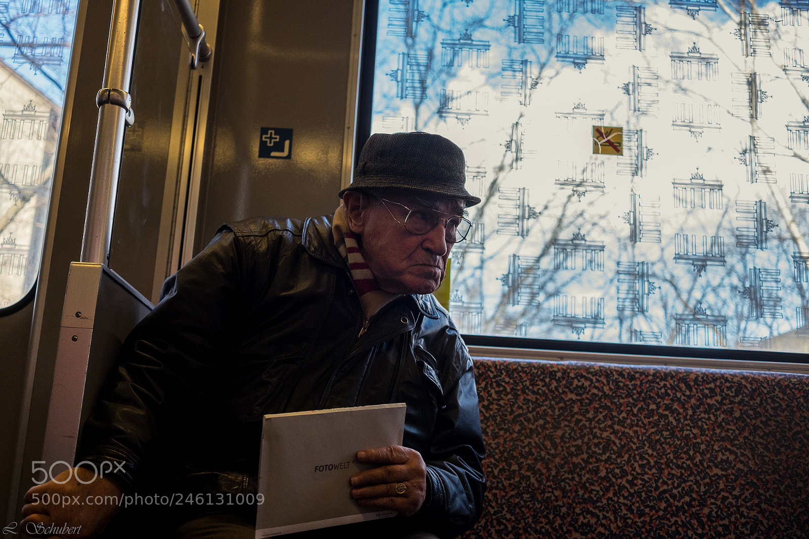 Fujifilm X-T1 sample photo. On the move photography