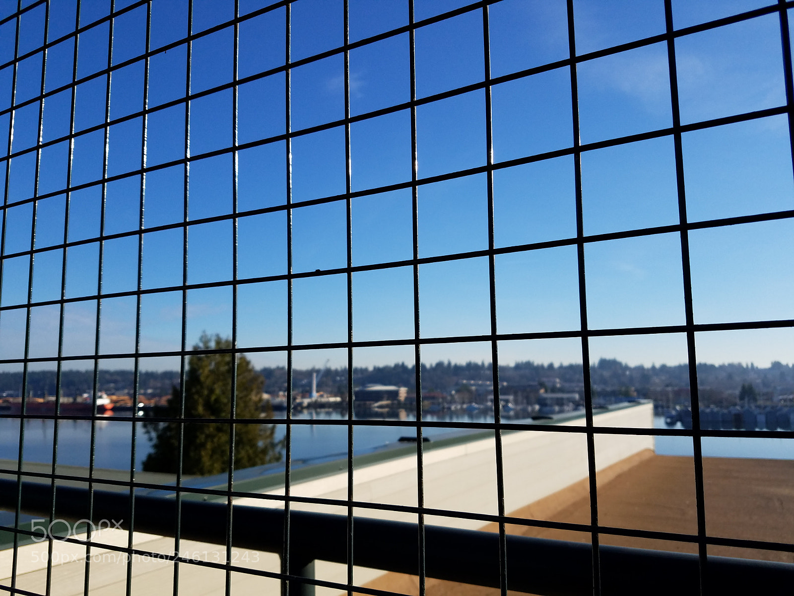 Samsung Galaxy S7 sample photo. Restricted view photography
