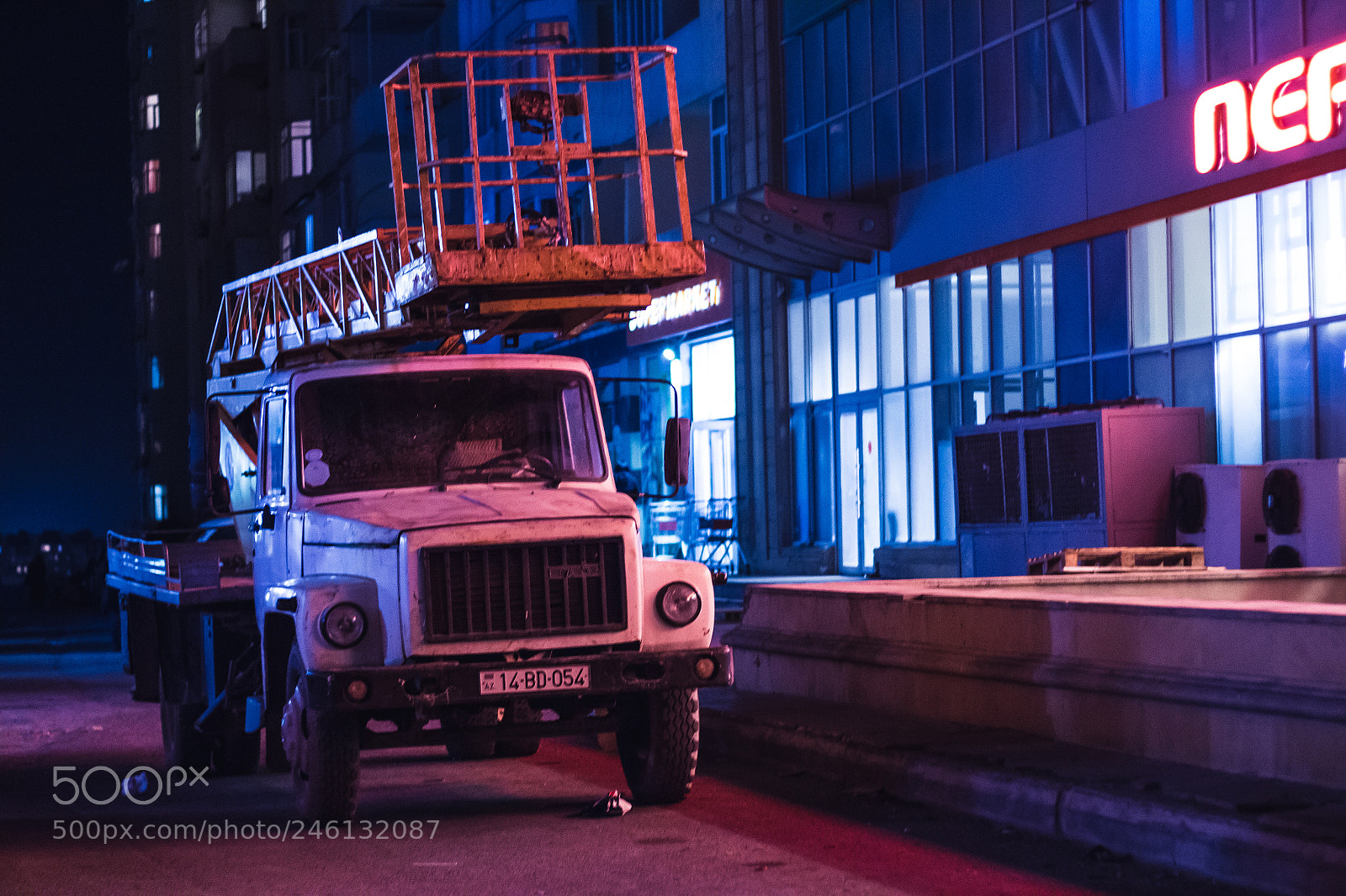 Canon EOS M sample photo. Truck photography