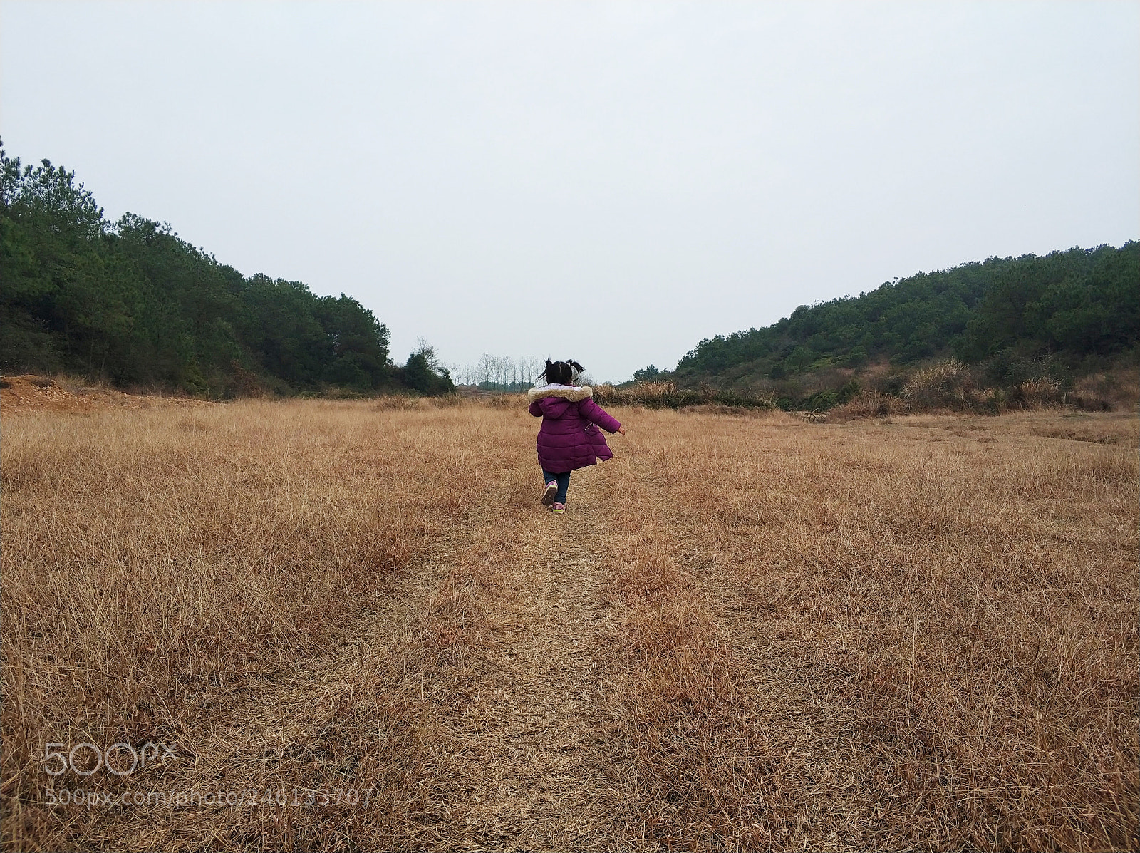 Xiaomi MI6 sample photo. The running girl photography