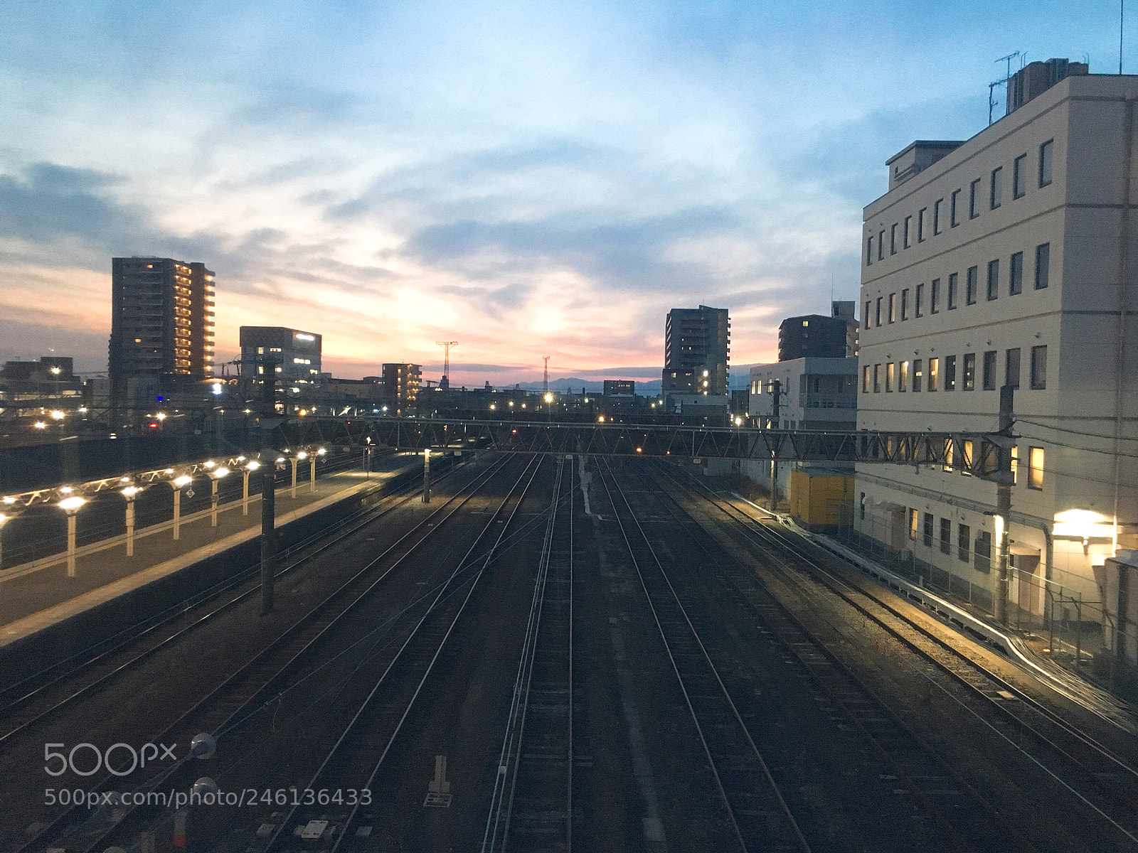 Apple iPhone 6s sample photo. Numazu station photography