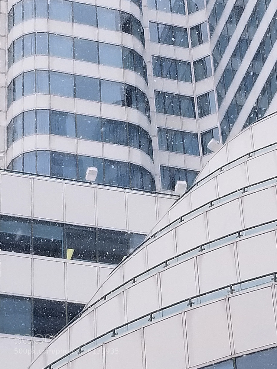 Samsung Galaxy S8 sample photo. Some random architecture... photography