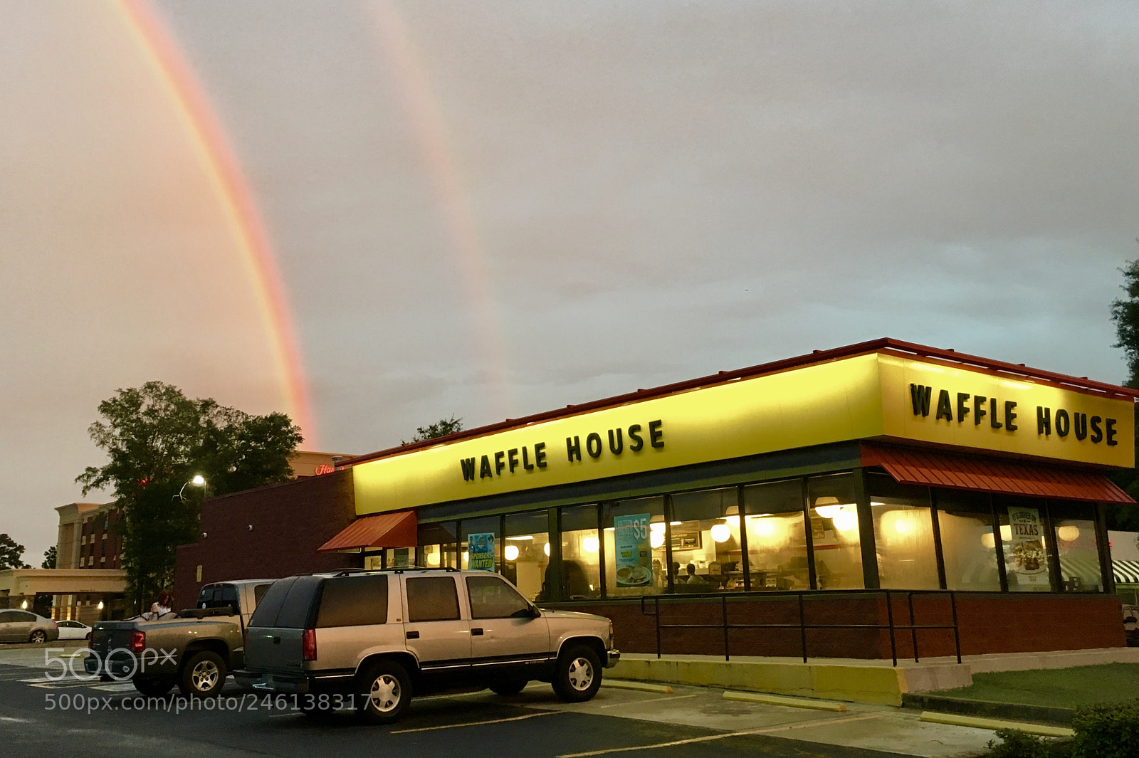 Apple iPhone 6s sample photo. Waffle house photography
