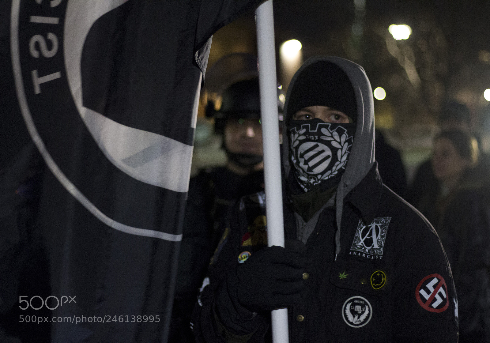Canon EOS 650D (EOS Rebel T4i / EOS Kiss X6i) sample photo. Antifa protester photography