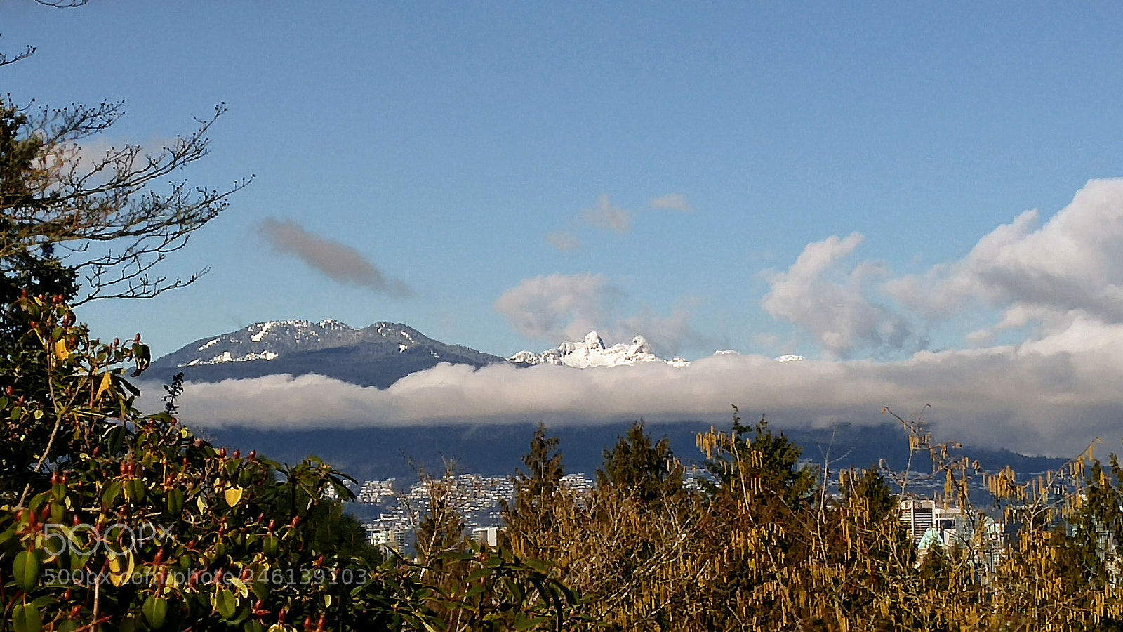 LG G4 sample photo. North shore mountains photography