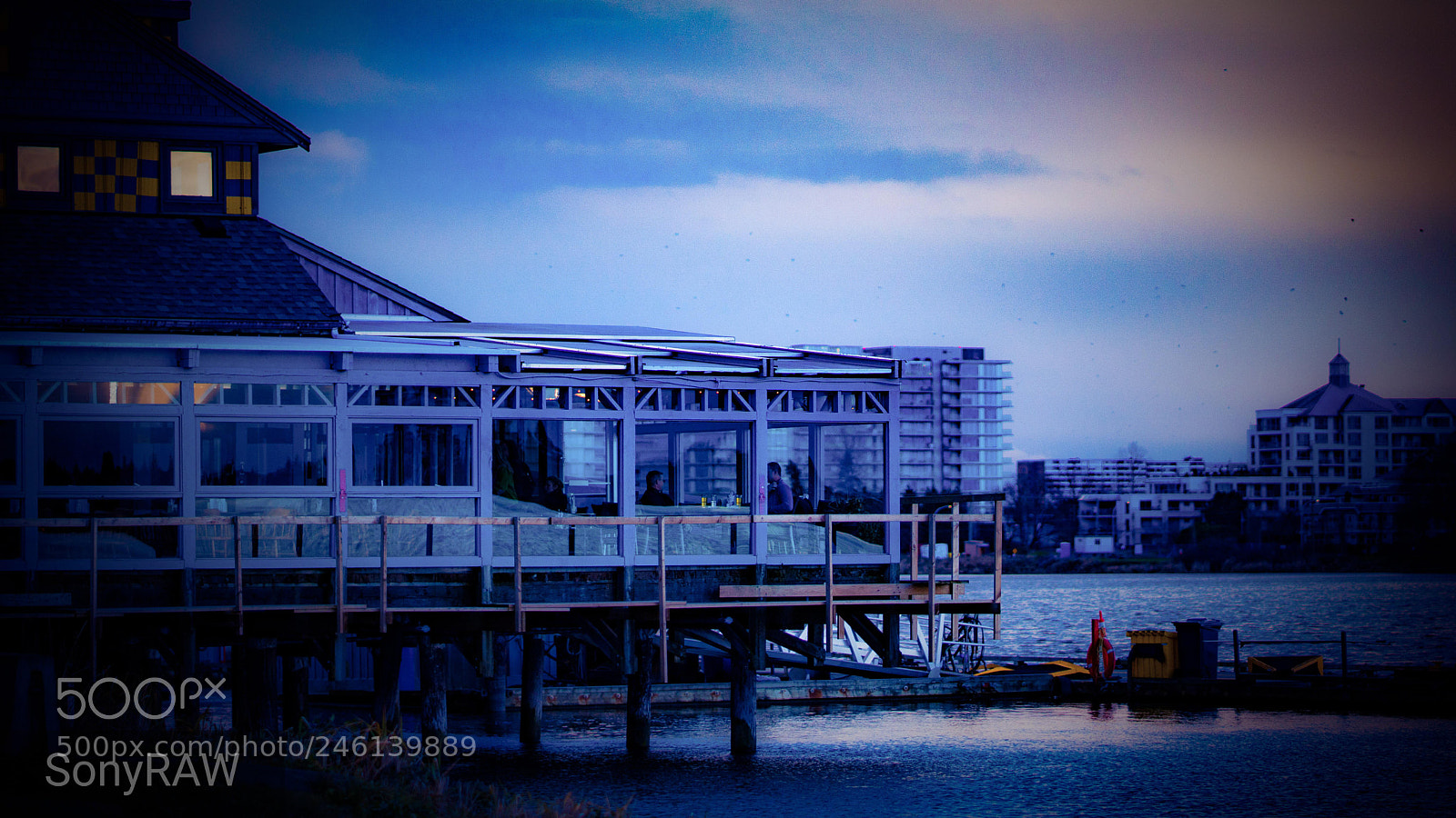 Sony a6500 sample photo. Dine over the water photography