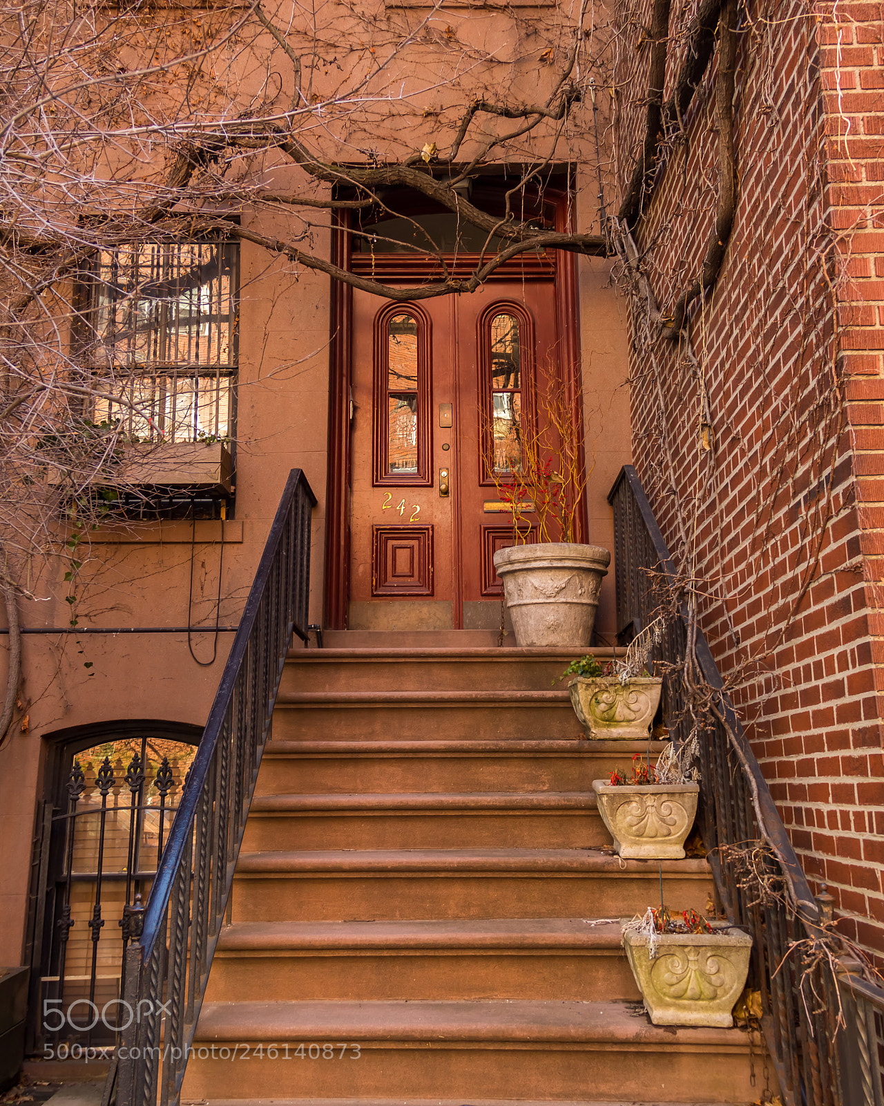 Canon EOS 60D sample photo. Up the steps photography