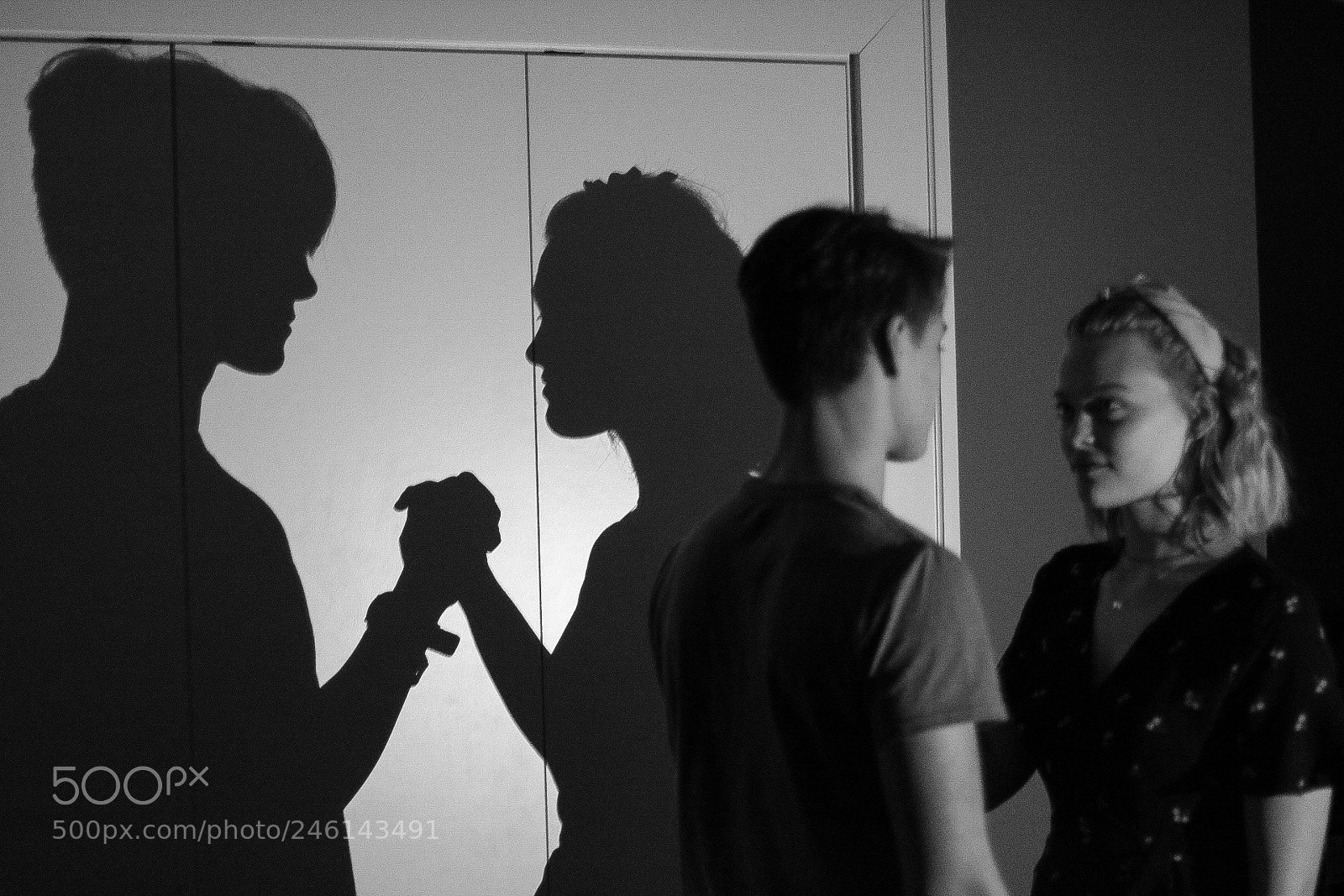 Canon EOS 750D (EOS Rebel T6i / EOS Kiss X8i) sample photo. Shadow love photography