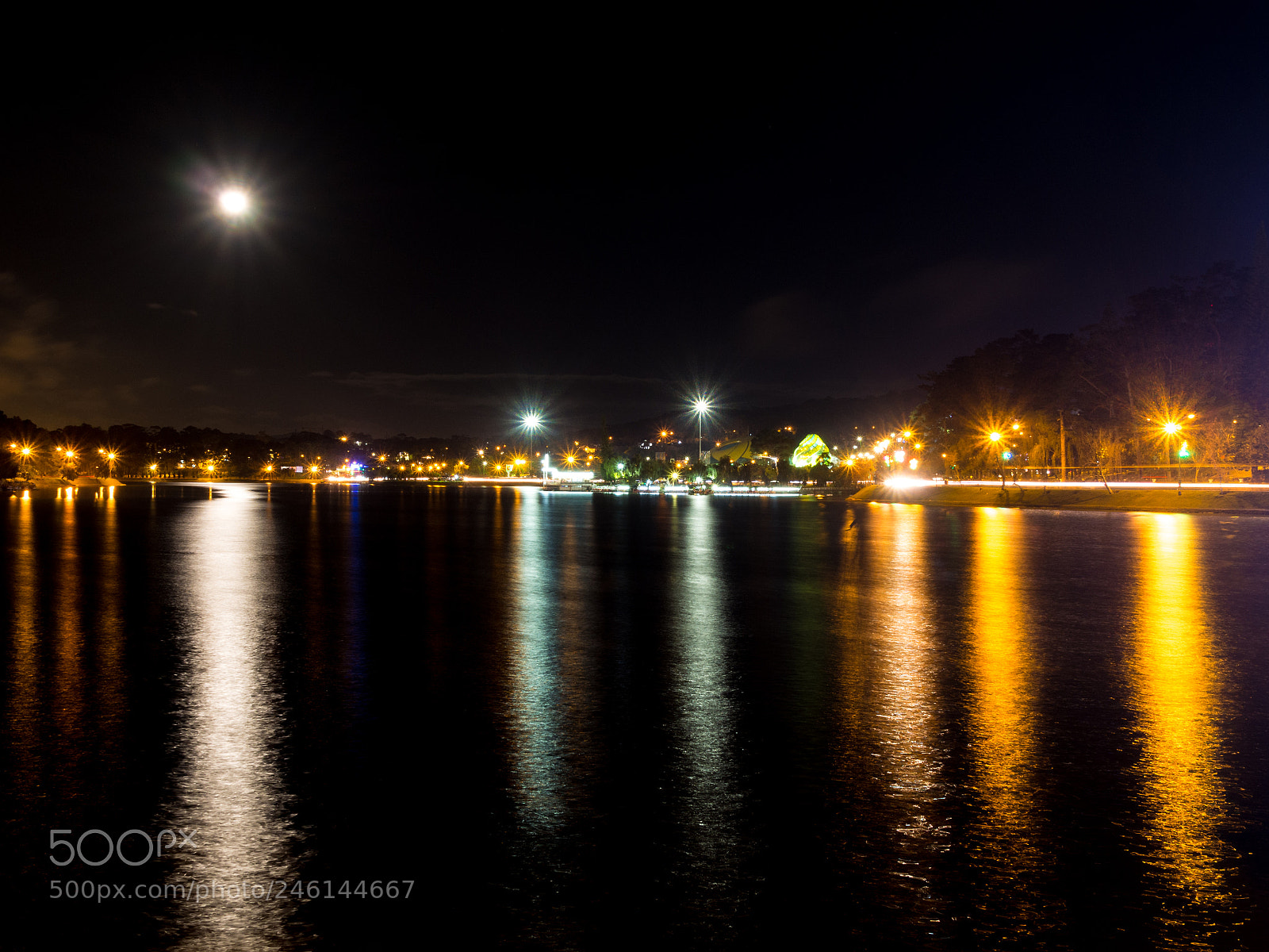 Olympus PEN E-PL5 sample photo. Xuan huong lake dalat photography