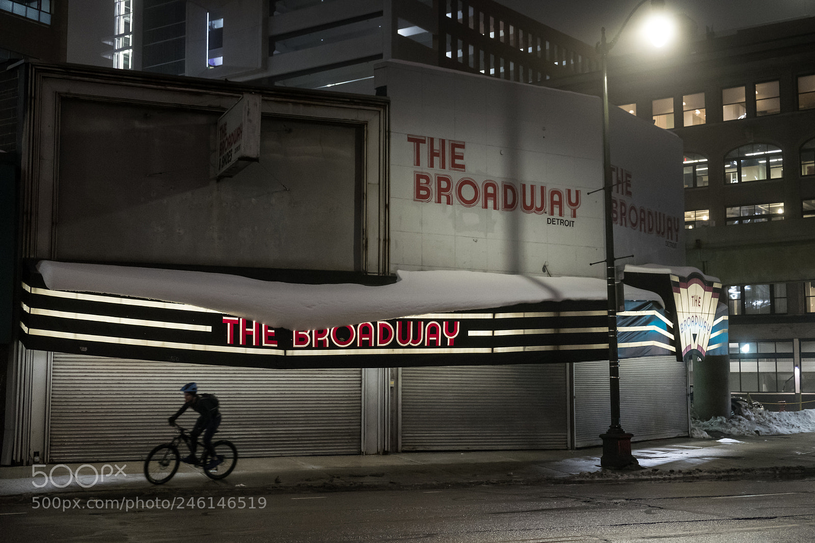 Fujifilm X-T2 sample photo. The broadway - detroit photography