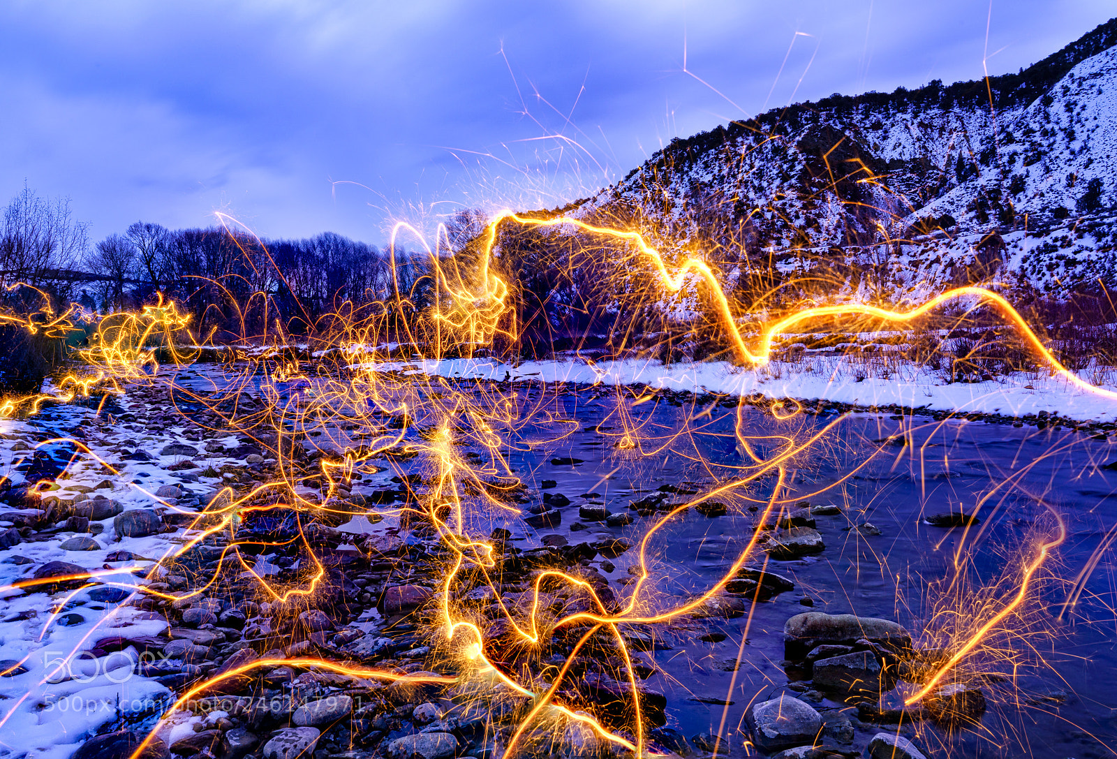 Sony a7R III sample photo. Spark light paintin outdoor photography