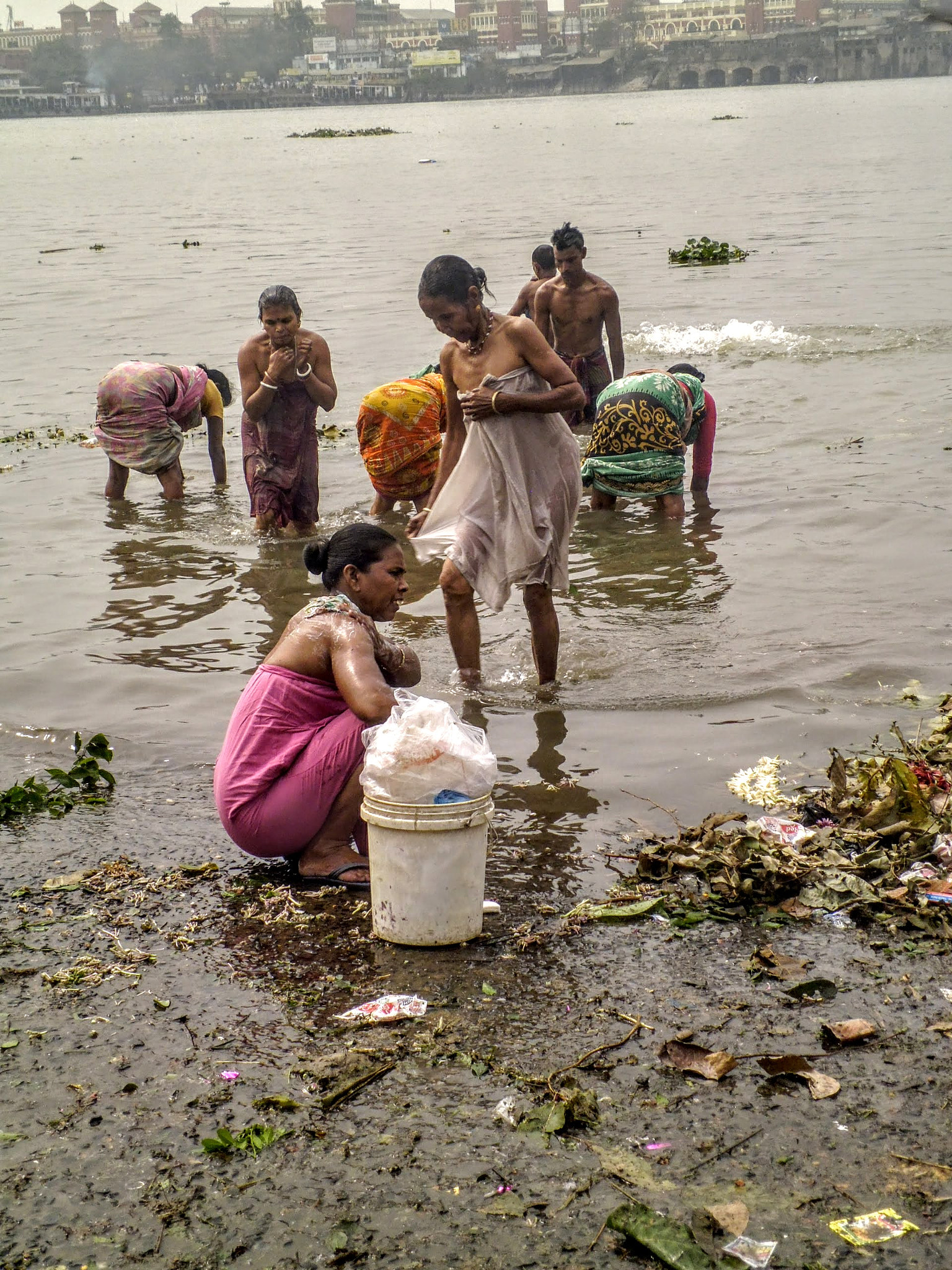 Panasonic DMC-LS5 sample photo. Kolkata's  dairy photography