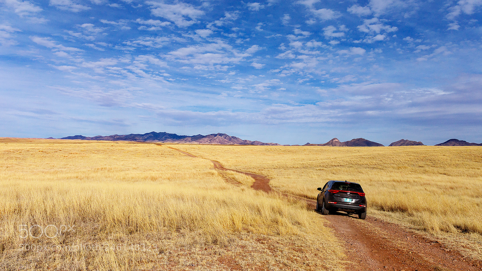 Canon EOS 6D Mark II sample photo. Roadtripping photography