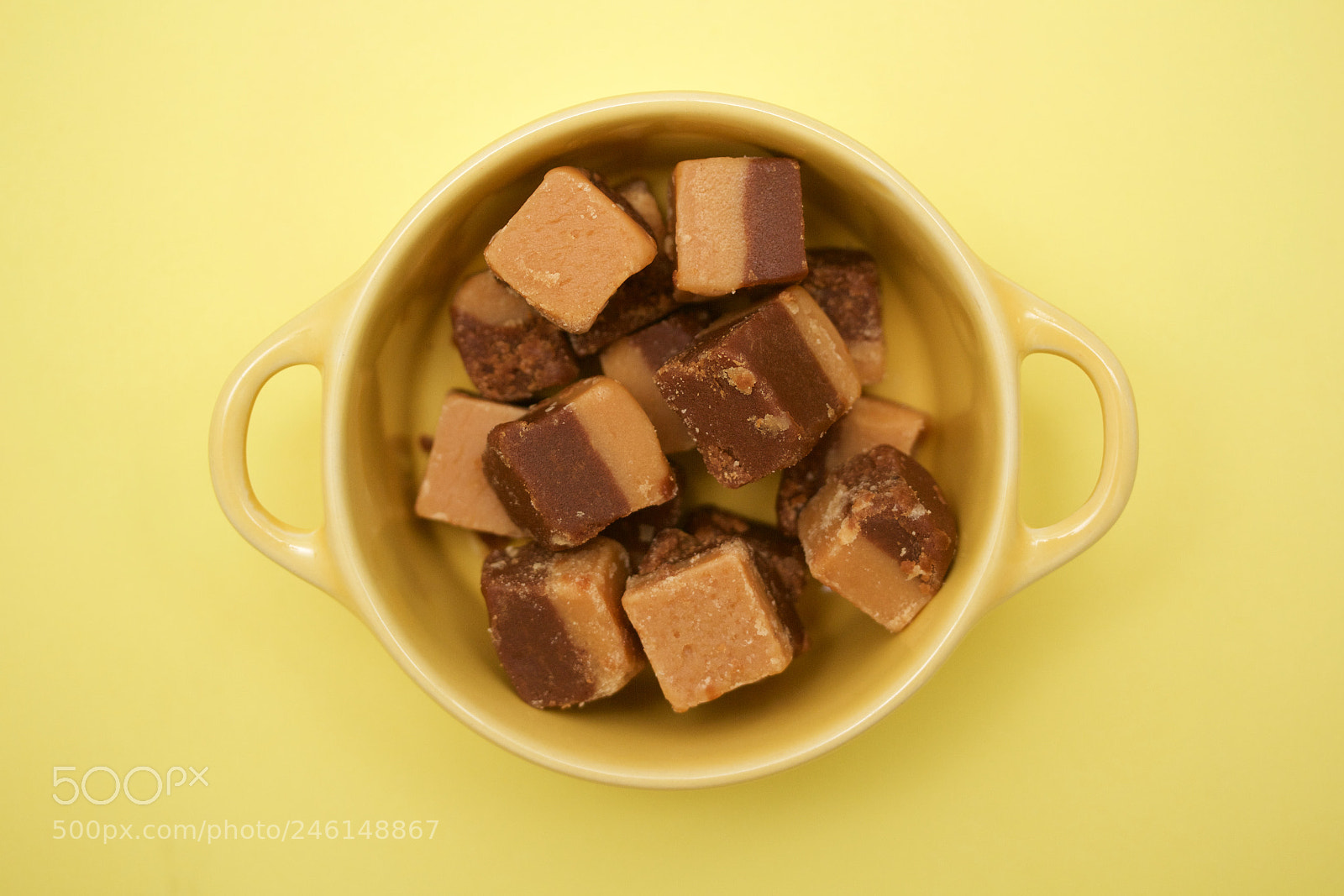 Canon EOS 7D sample photo. Yellow cubed 28 photography