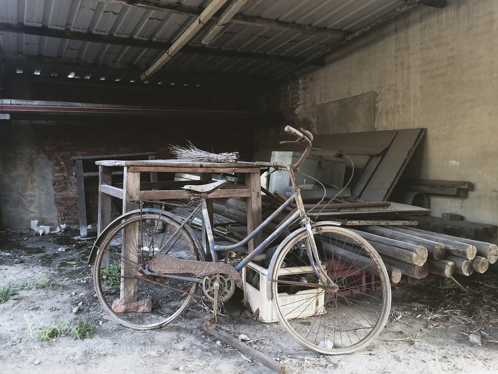 Apple iPhone 5s sample photo. Retro bike photography