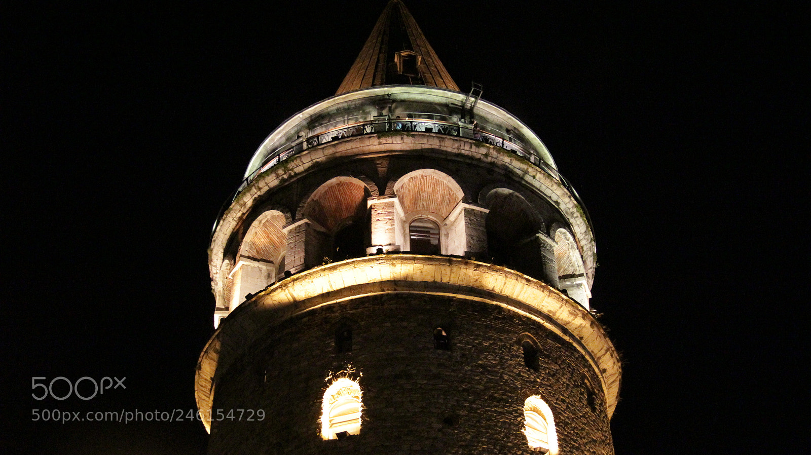 Canon EF-S 18-200mm F3.5-5.6 IS sample photo. Galata tower at night photography
