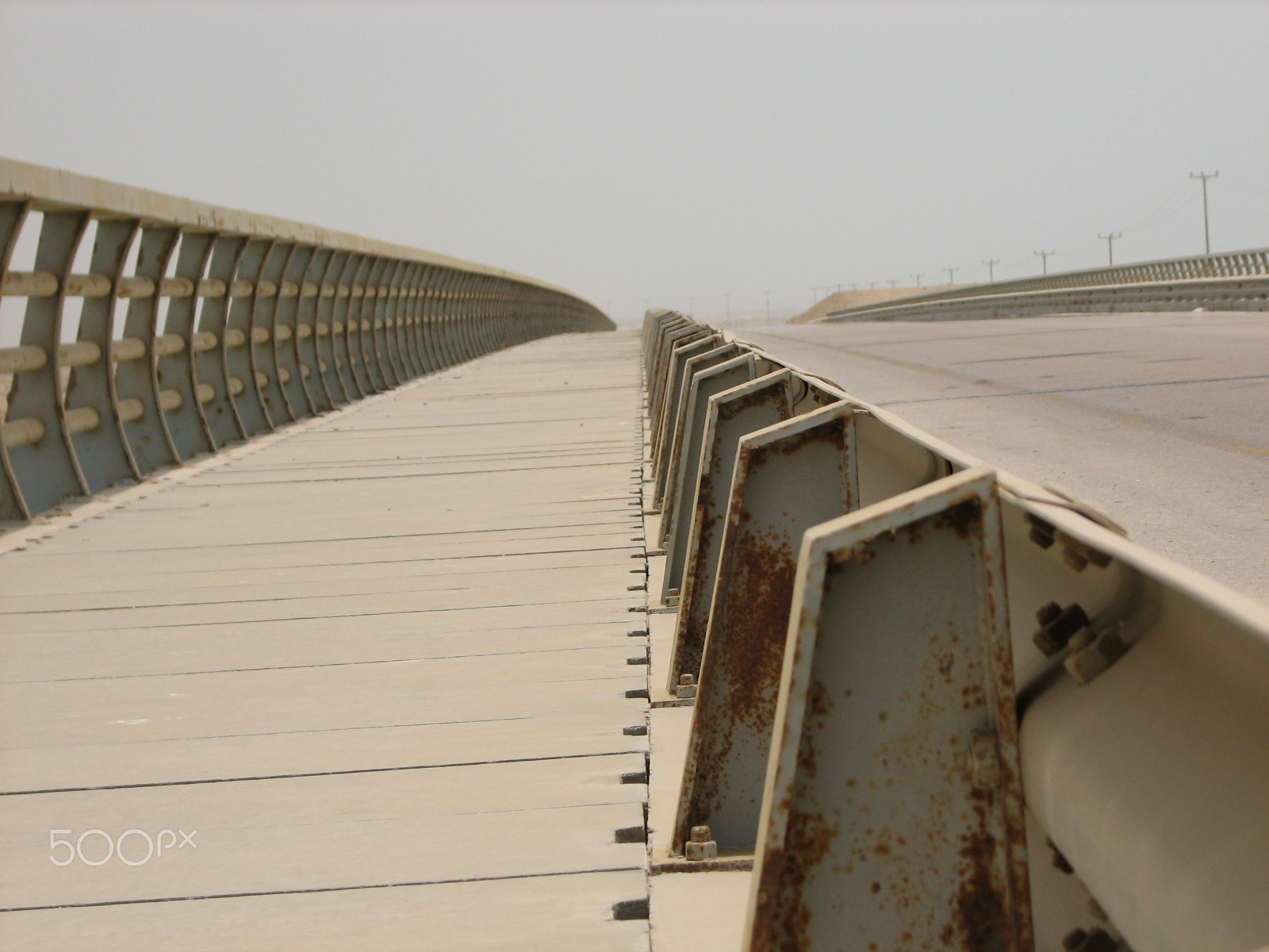 Canon POWERSHOT S2 IS sample photo. An old bridge in farasan, saudi arabia photography