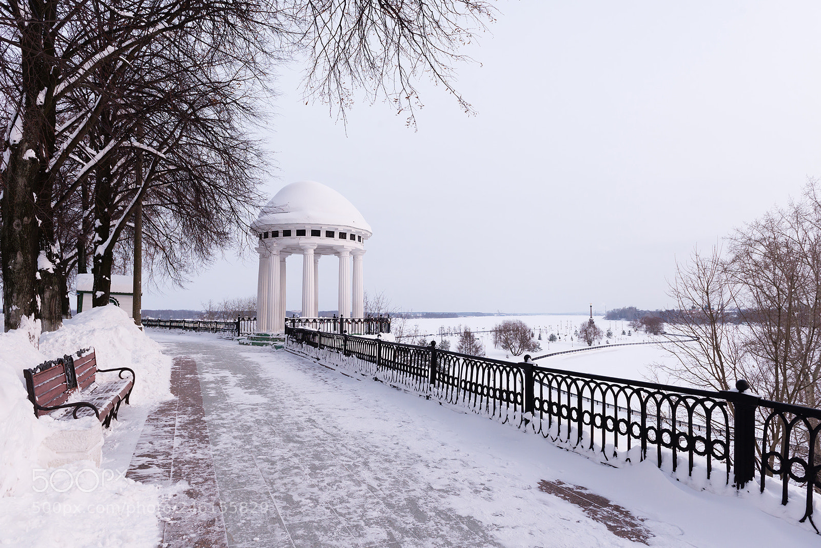 Nikon D610 sample photo. The embankment. yaroslavl photography