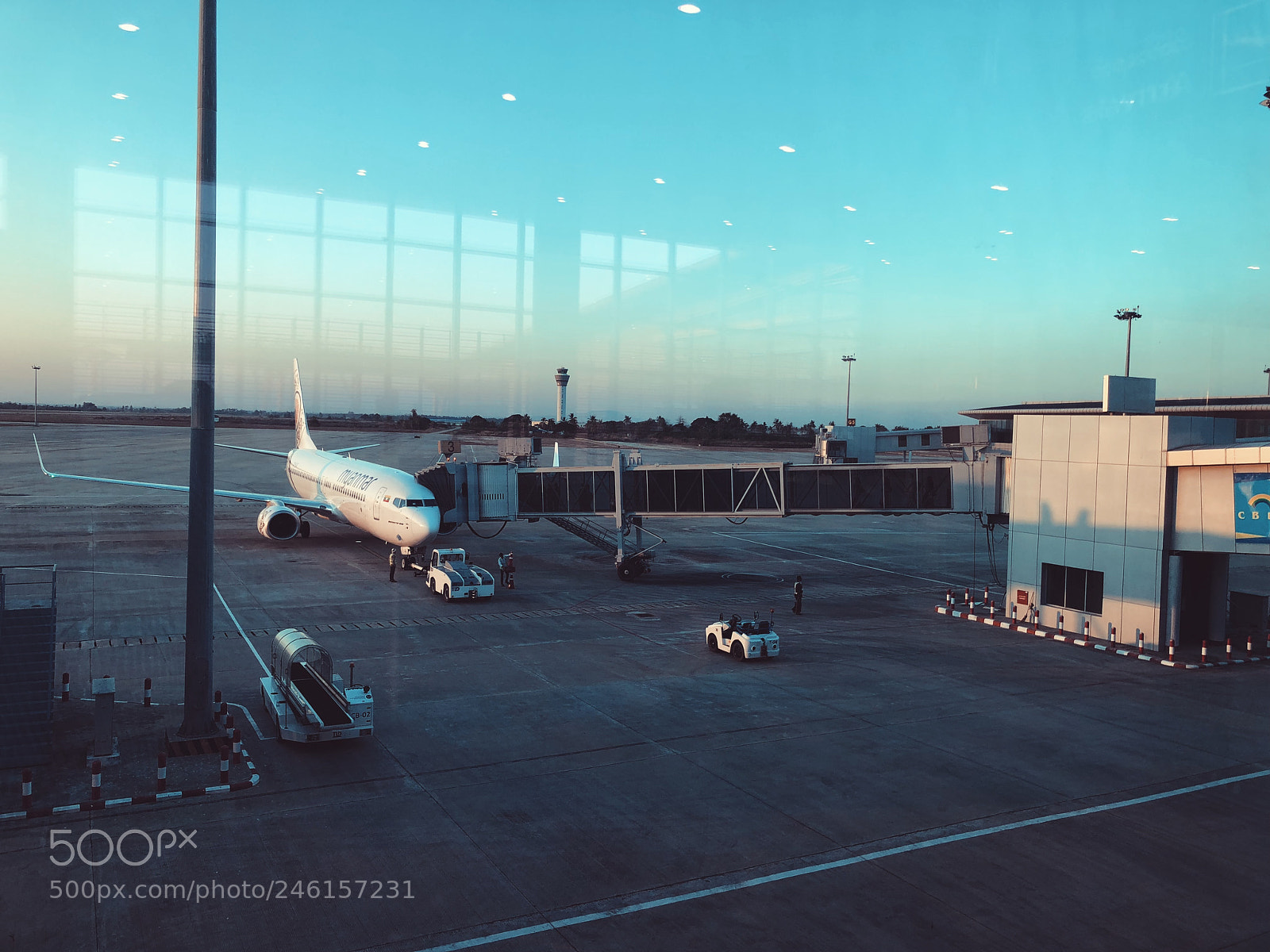 Apple iPhone X sample photo. Airport airplane  photography
